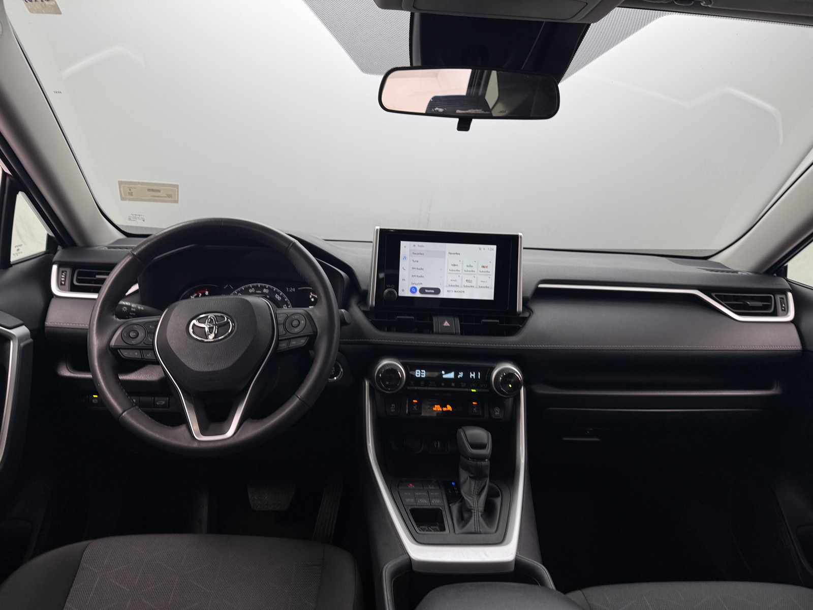 Thumbnail: 2025 Toyota RAV4 - 3