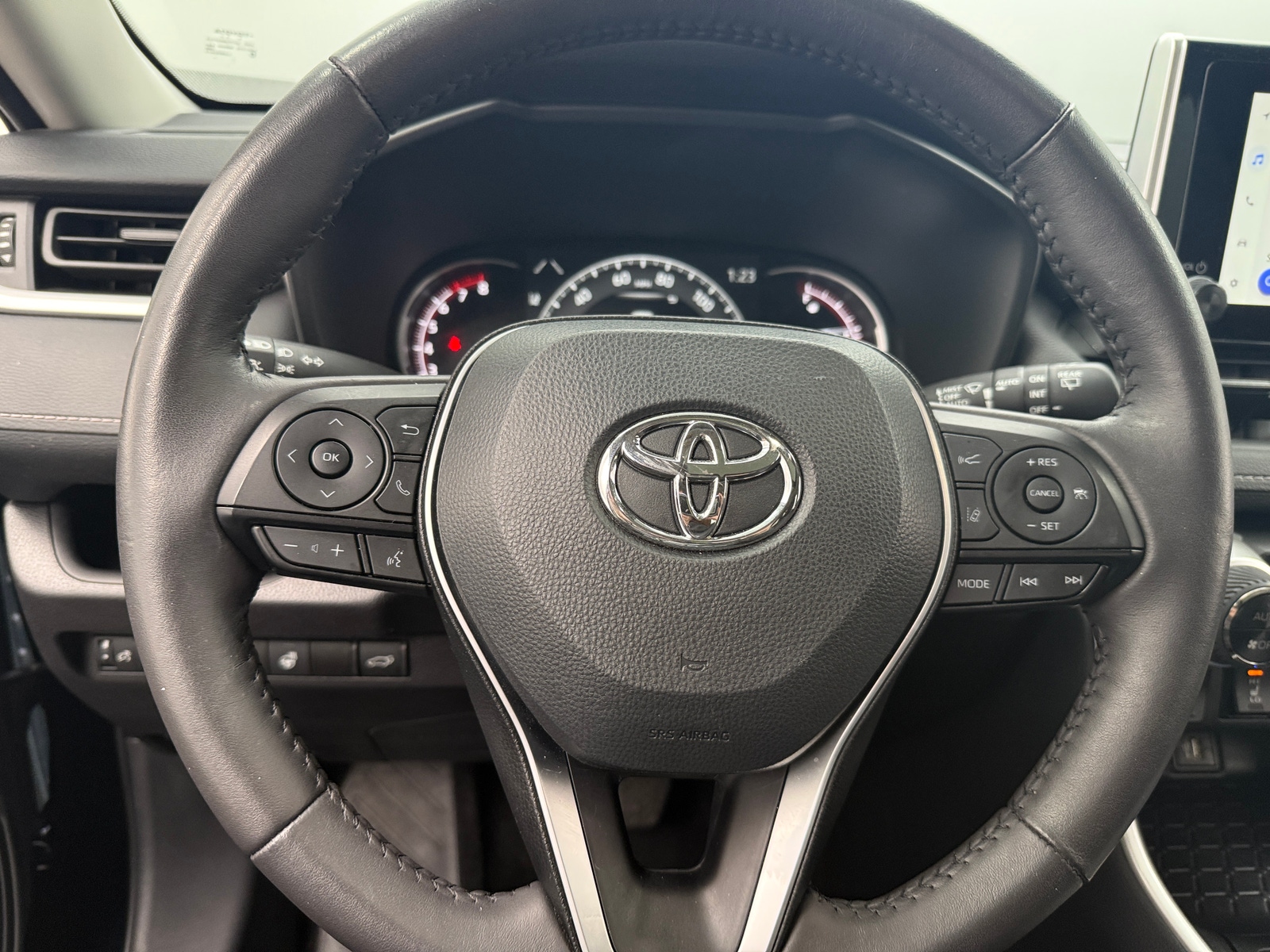 Thumbnail: 2025 Toyota RAV4 - 5