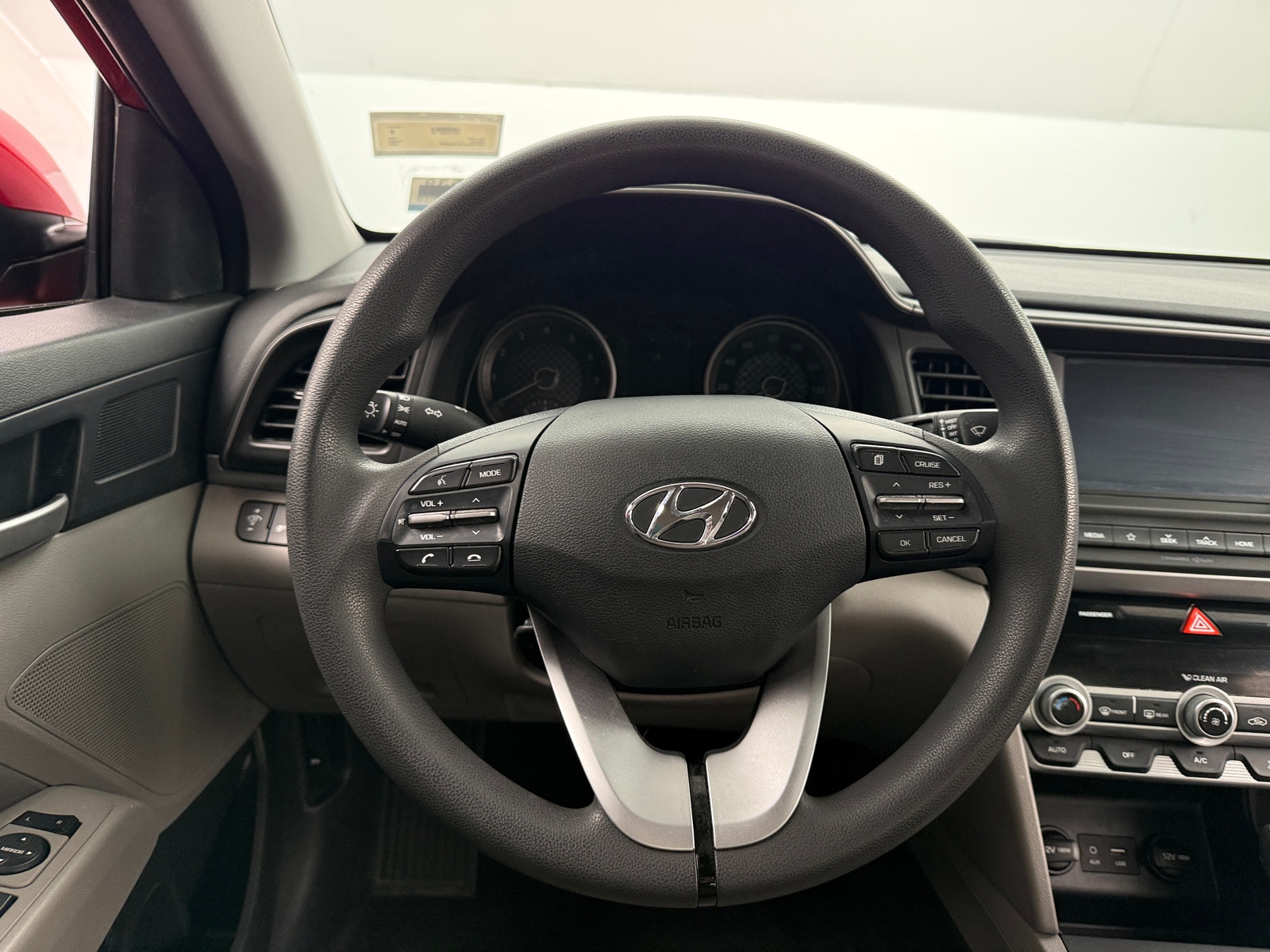 Thumbnail: 2020 Hyundai Elantra - 5