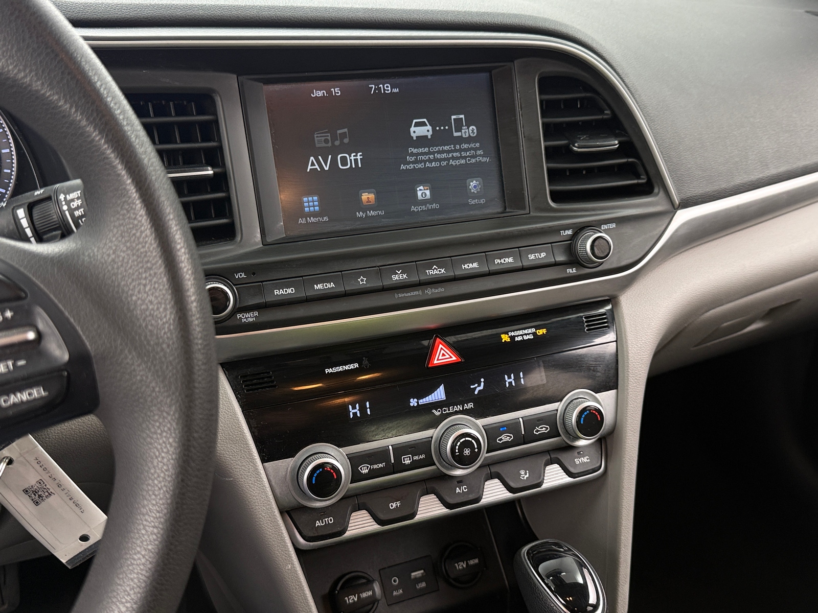 Thumbnail: 2020 Hyundai Elantra - 4