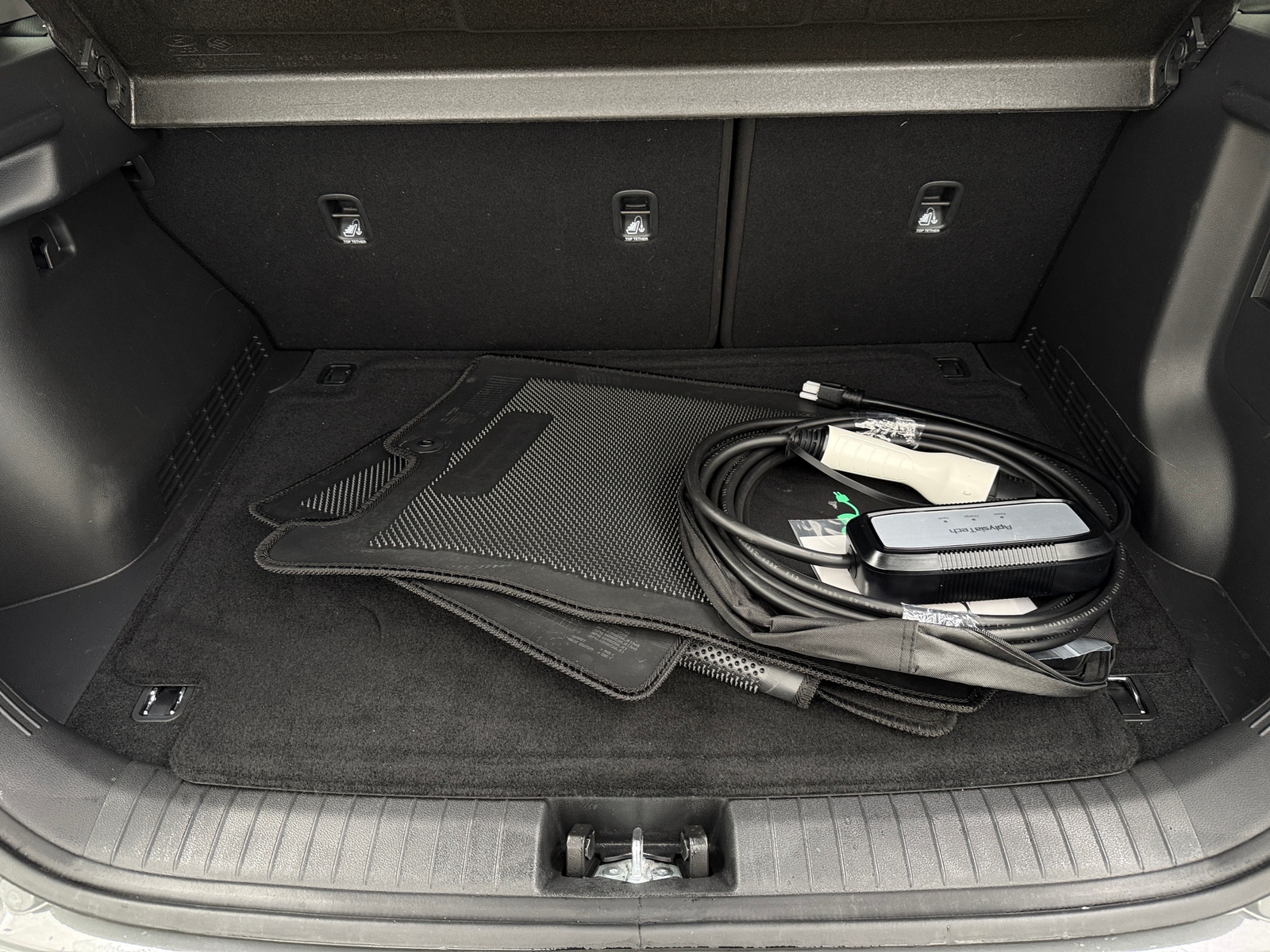 Thumbnail: 2023 Hyundai Kona - 7