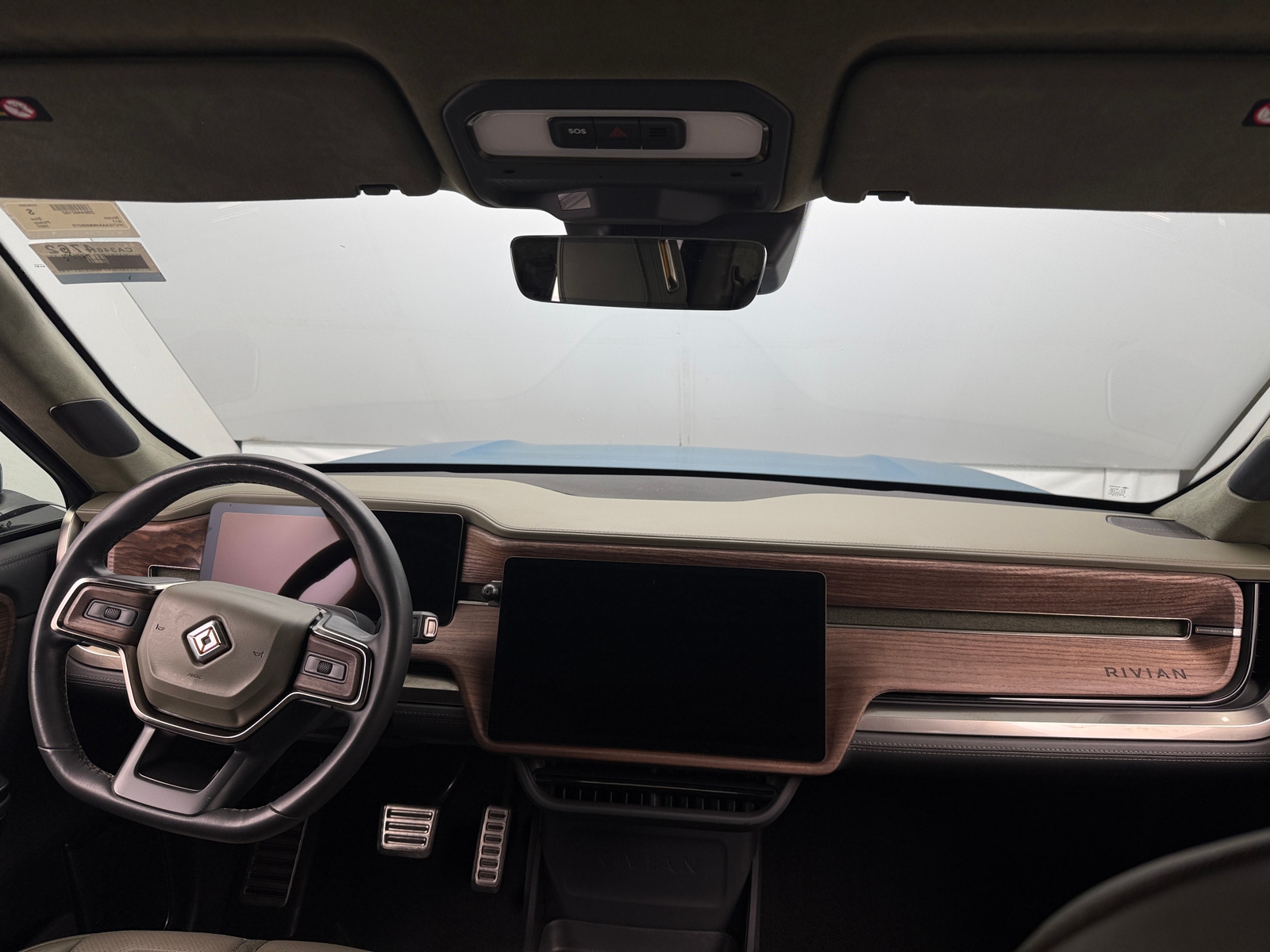 Thumbnail: 2022 Rivian R1T - 2