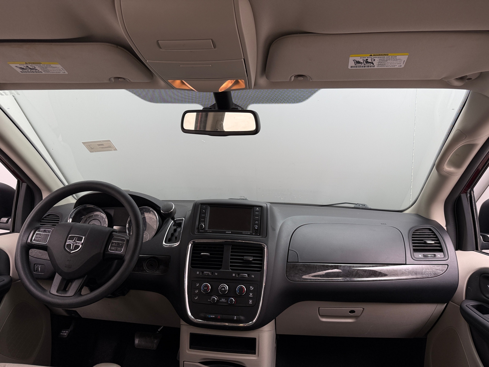 Thumbnail: 2018 Dodge Grand Caravan - 3