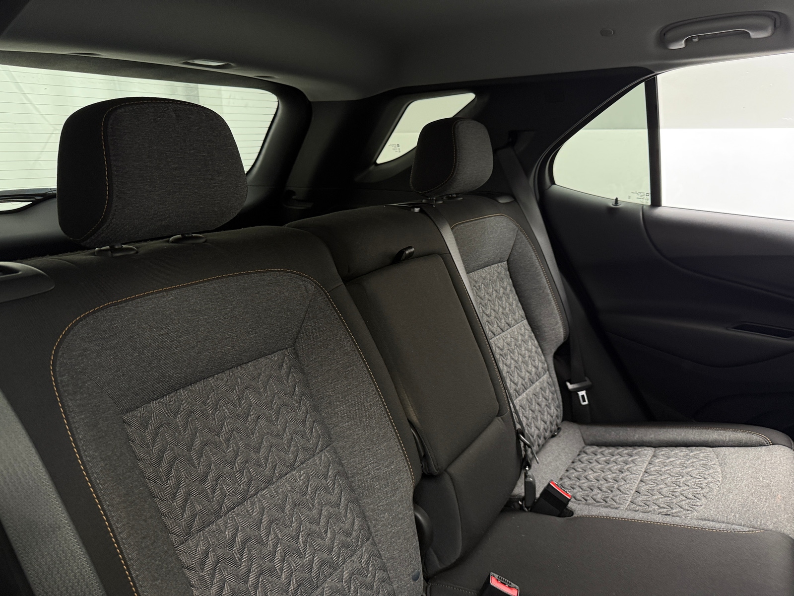 Thumbnail: 2022 Chevrolet Equinox - 6