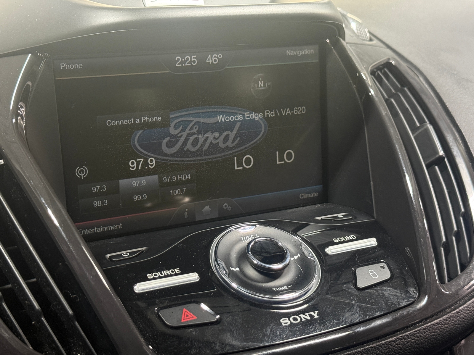 Thumbnail: 2015 Ford Escape - 3