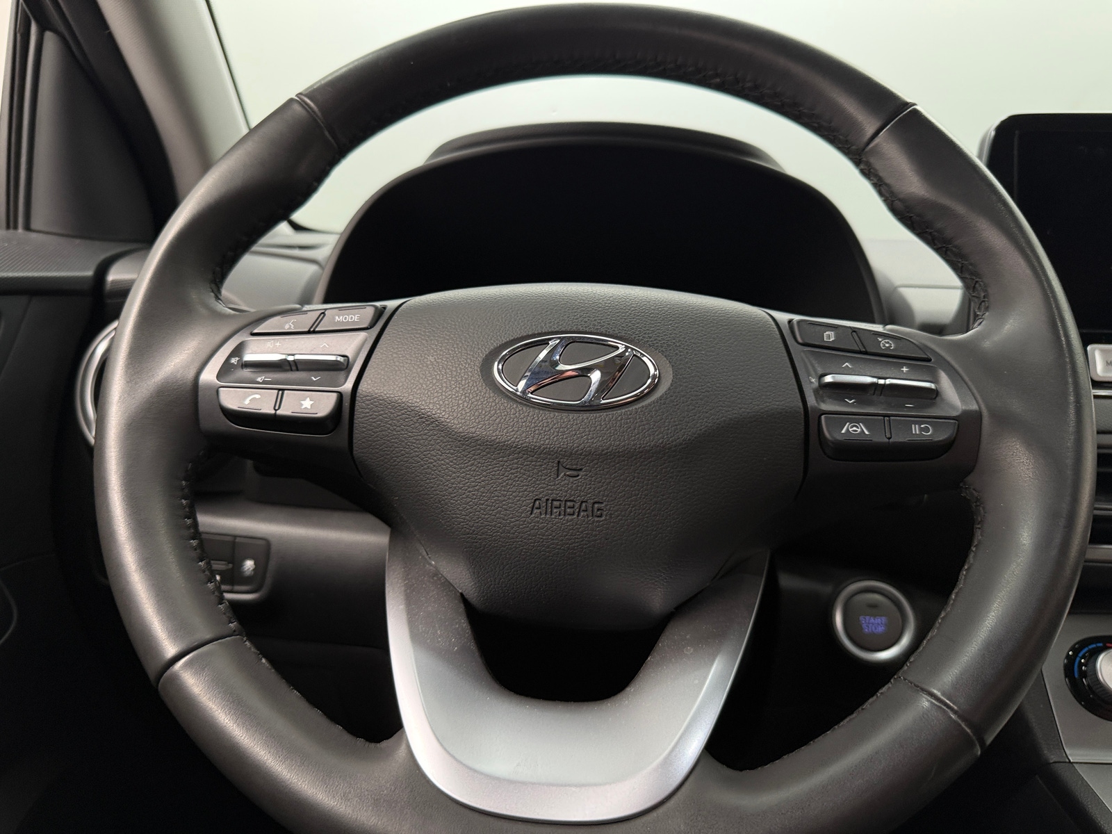 Thumbnail: 2023 Hyundai Kona - 5