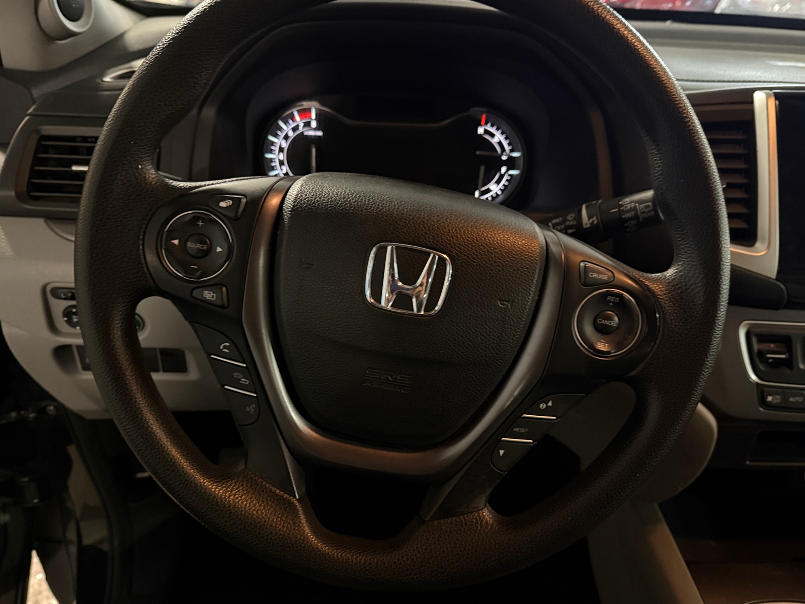 Thumbnail: 2016 Honda Pilot - 5