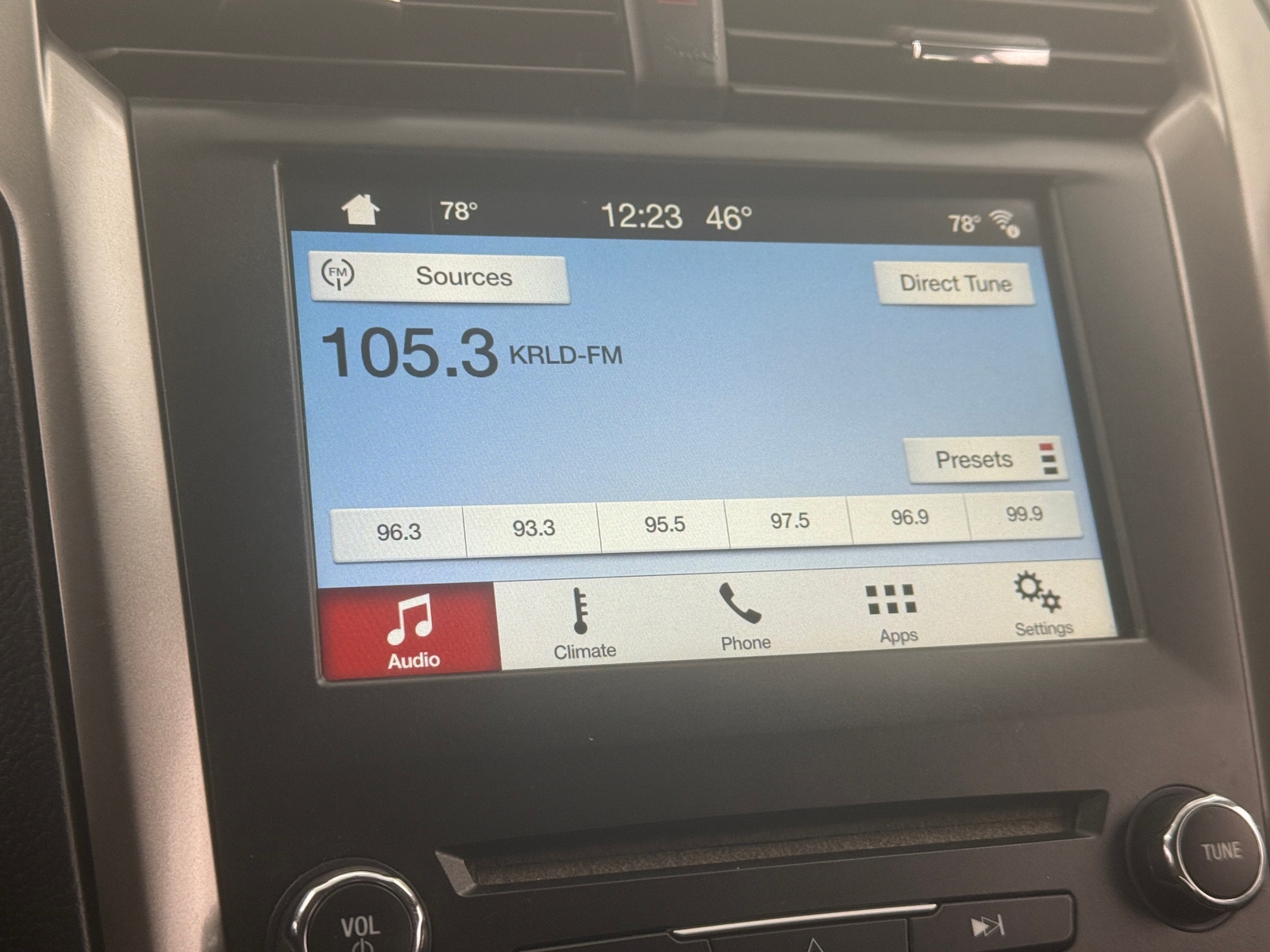 Thumbnail: 2017 Ford Fusion - 4