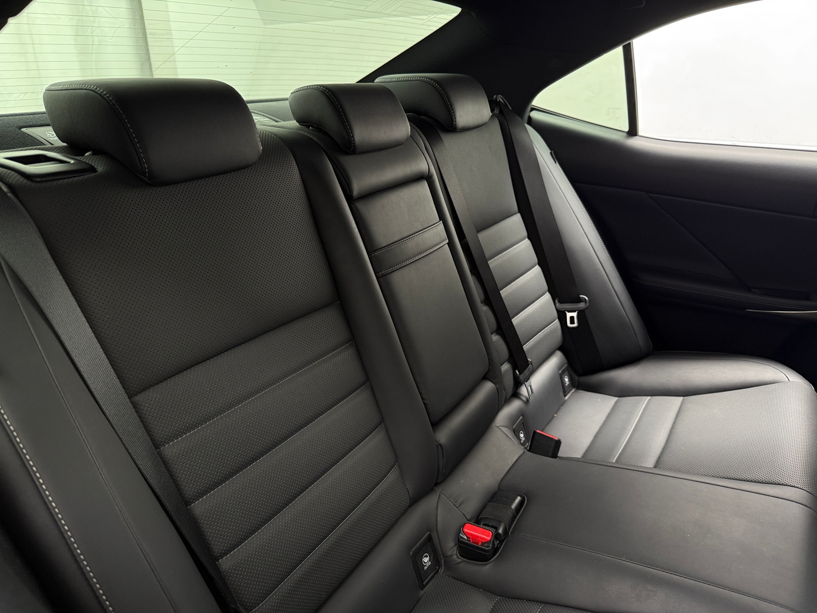 Thumbnail: 2015 Lexus IS - 5