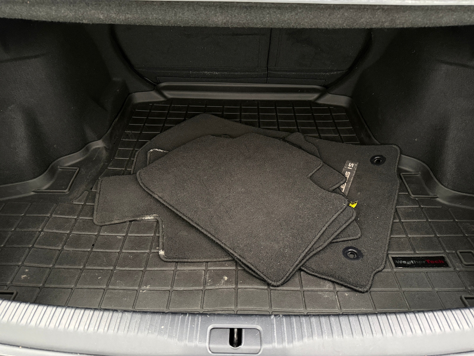 Thumbnail: 2015 Lexus IS - 6