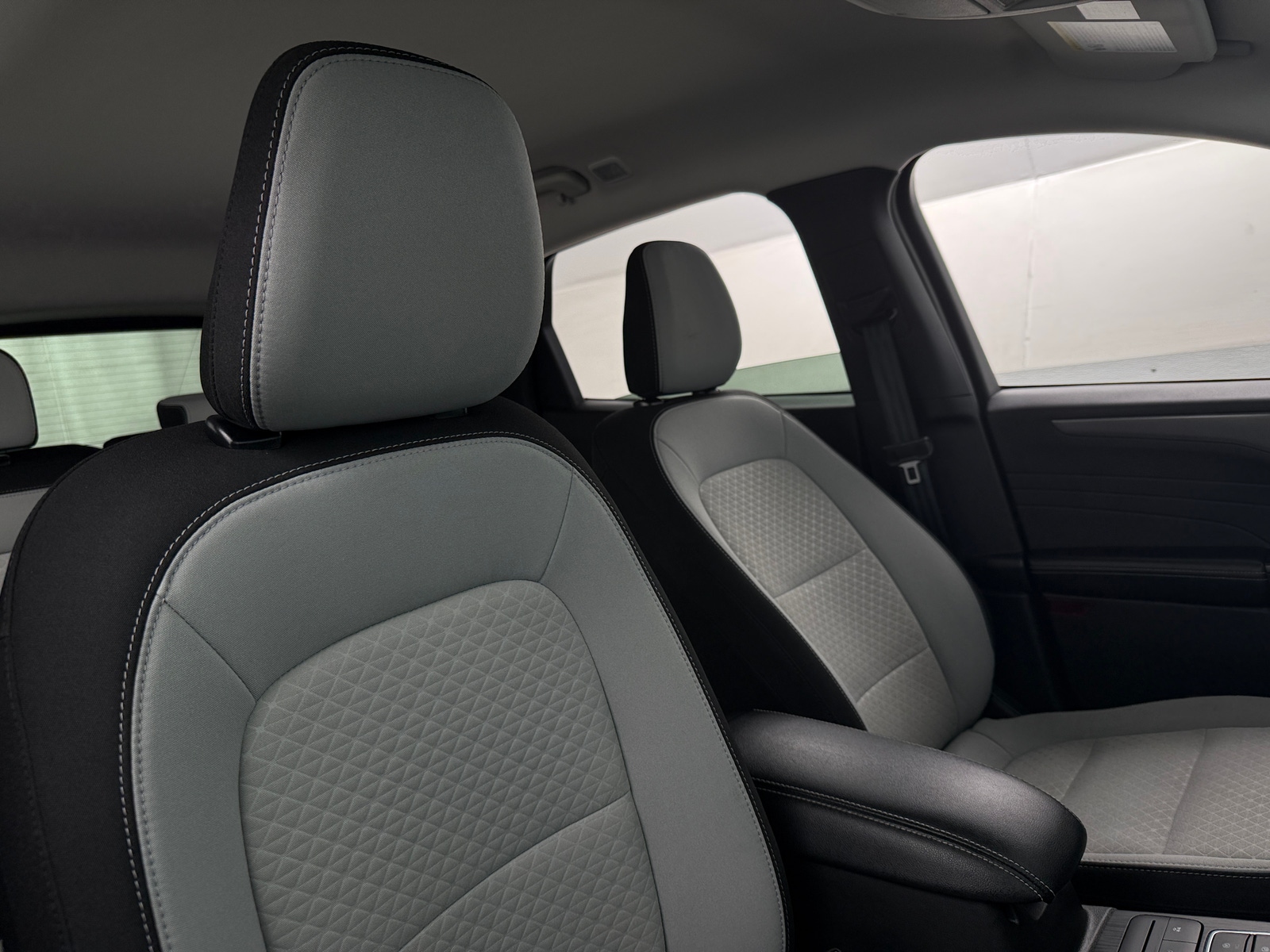 Thumbnail: 2025 Ford Escape - 2