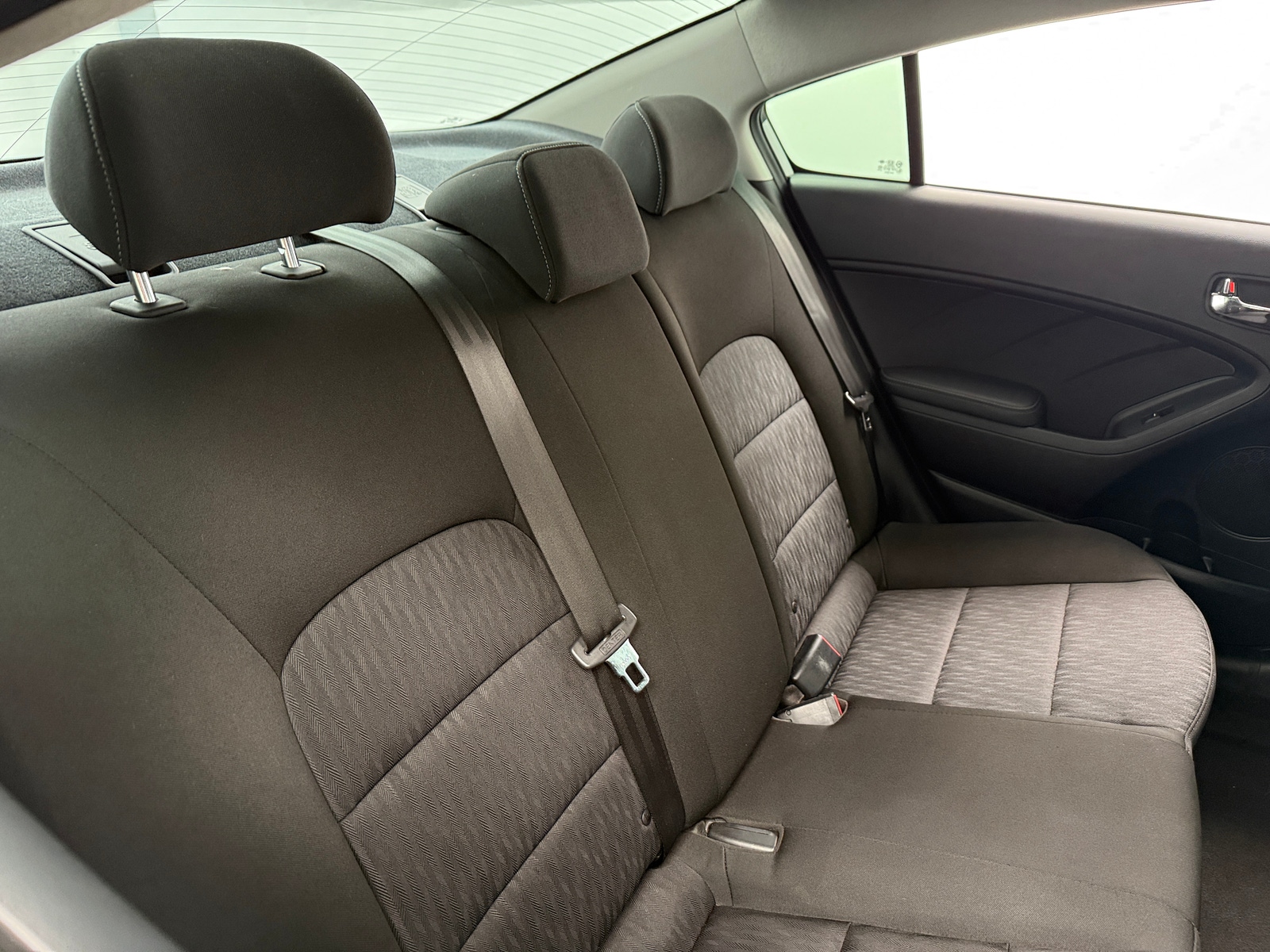 Thumbnail: 2016 Kia Forte - 5