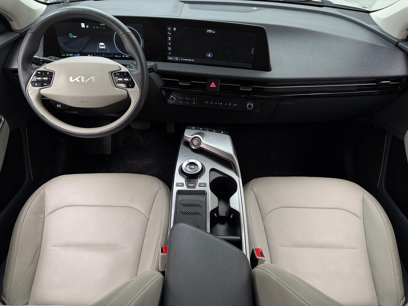 Thumbnail: 2022 Kia EV6 - 3