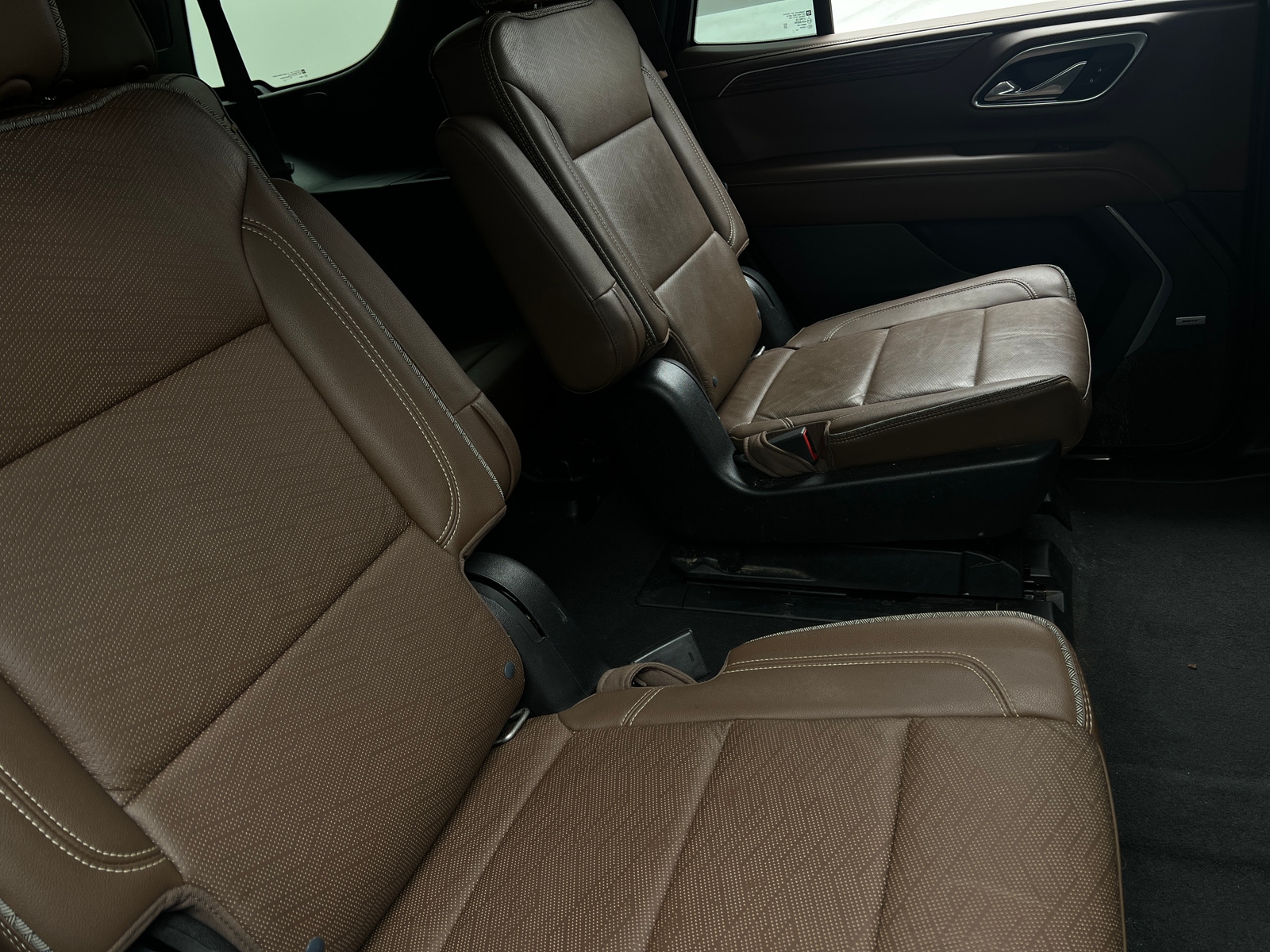 Thumbnail: 2021 Chevrolet Tahoe - 5