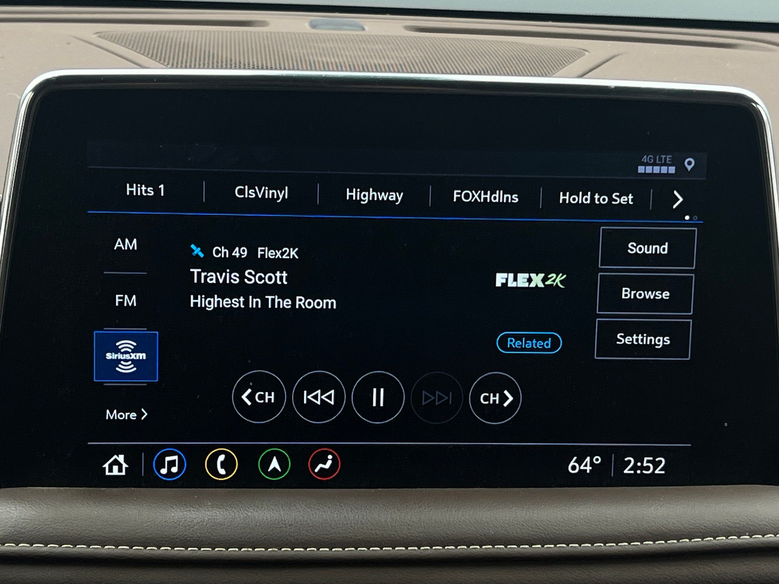 Thumbnail: 2021 Chevrolet Tahoe - 3