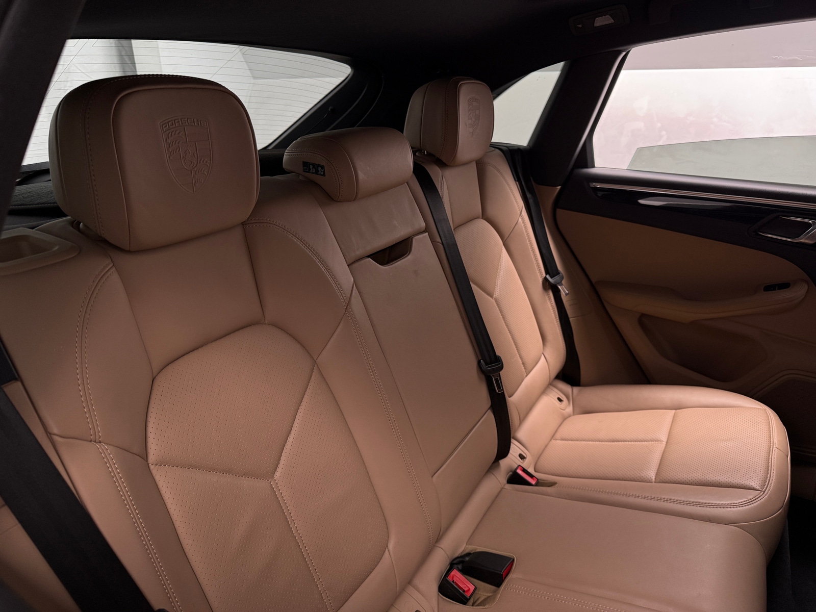 Thumbnail: 2023 Porsche Macan - 5