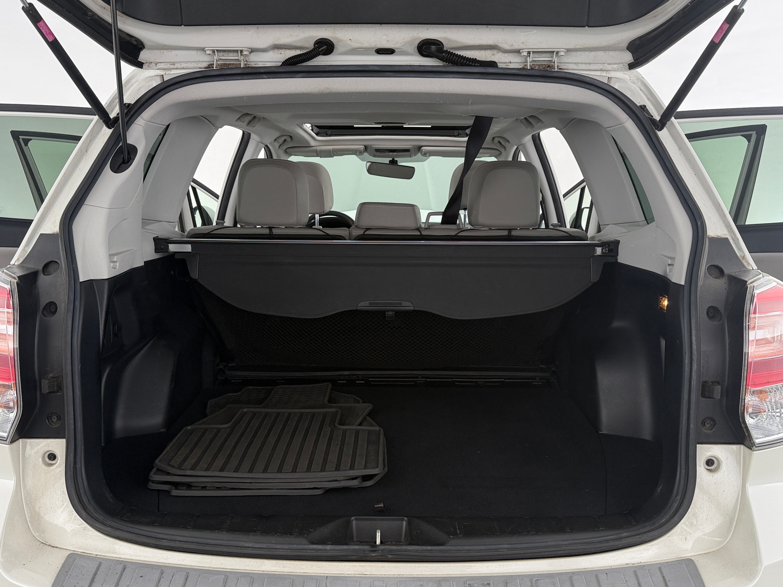 Thumbnail: 2017 Subaru Forester - 6