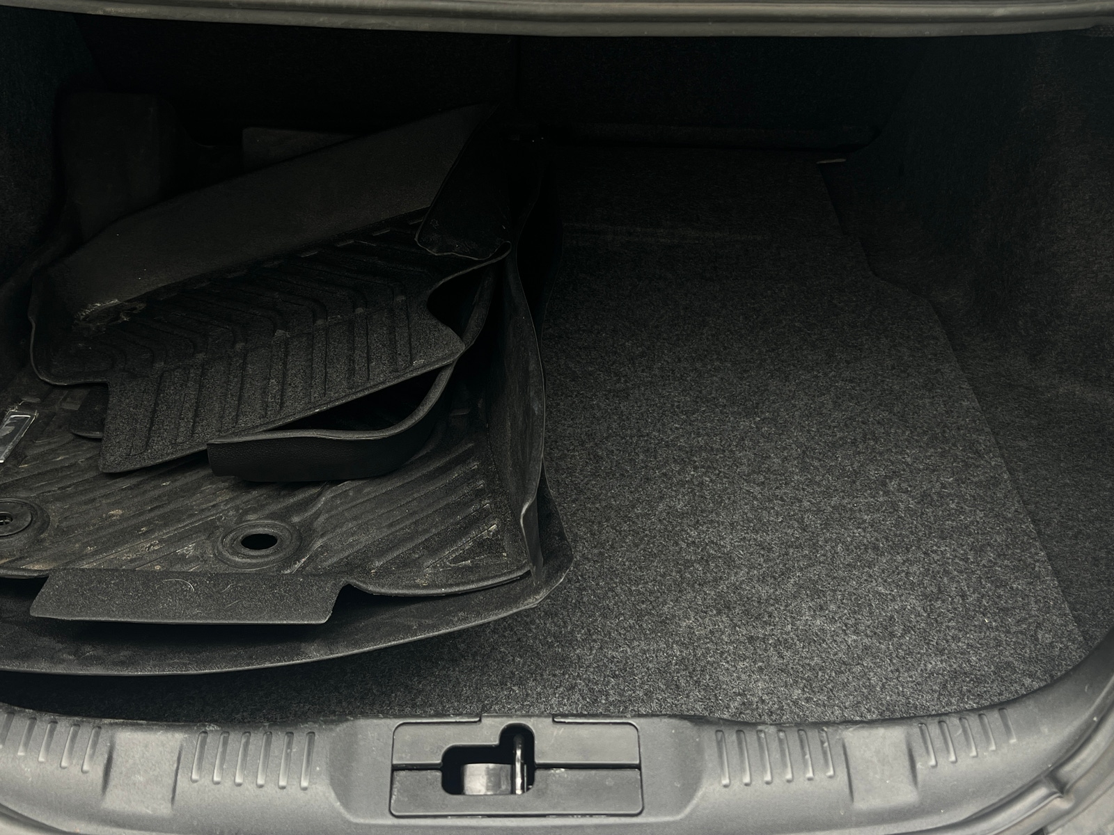 Thumbnail: 2018 Ford Mustang - 5