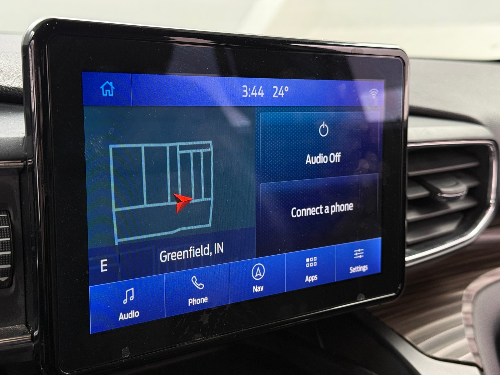 Thumbnail: 2020 Ford Explorer - 3