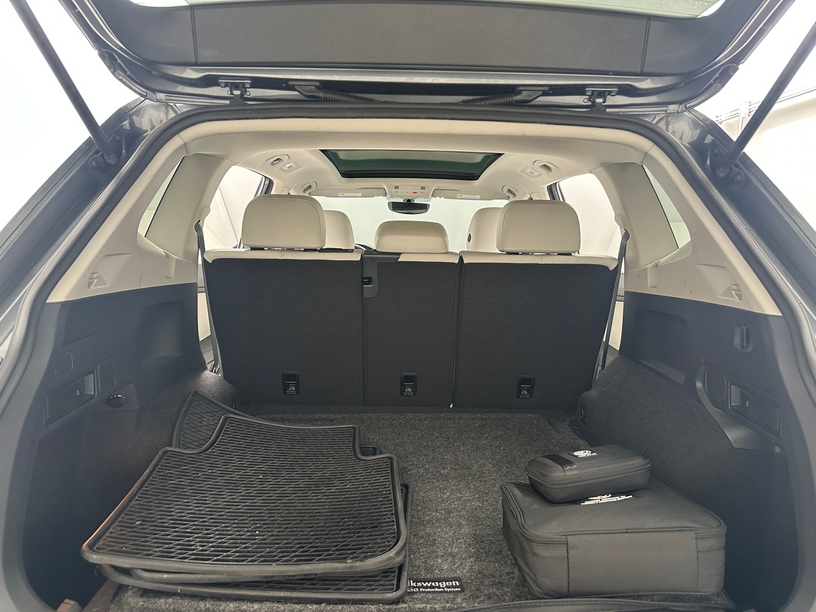 Thumbnail: 2021 Volkswagen Tiguan - 6