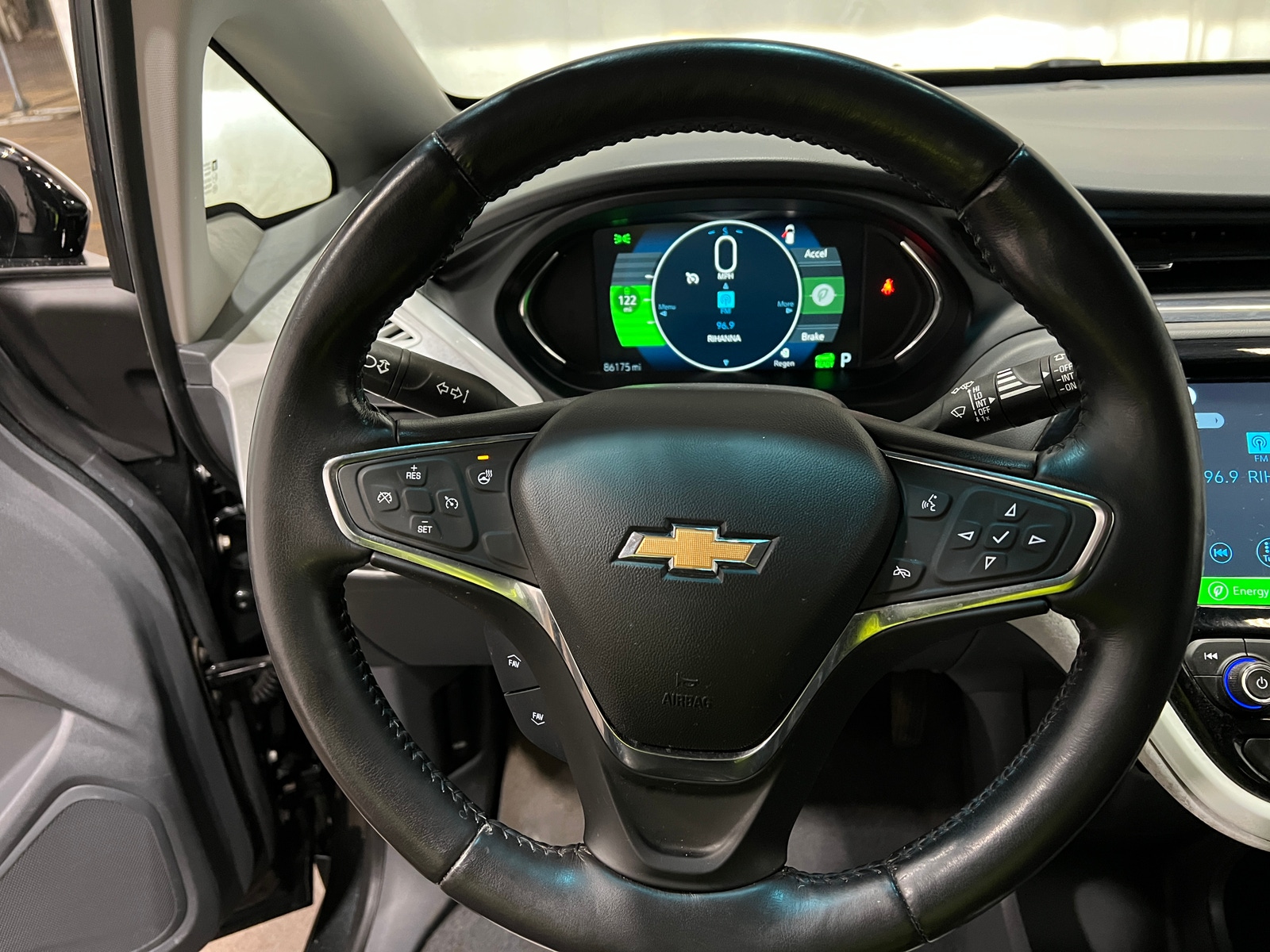 Thumbnail: 2020 Chevrolet Bolt EV - 5