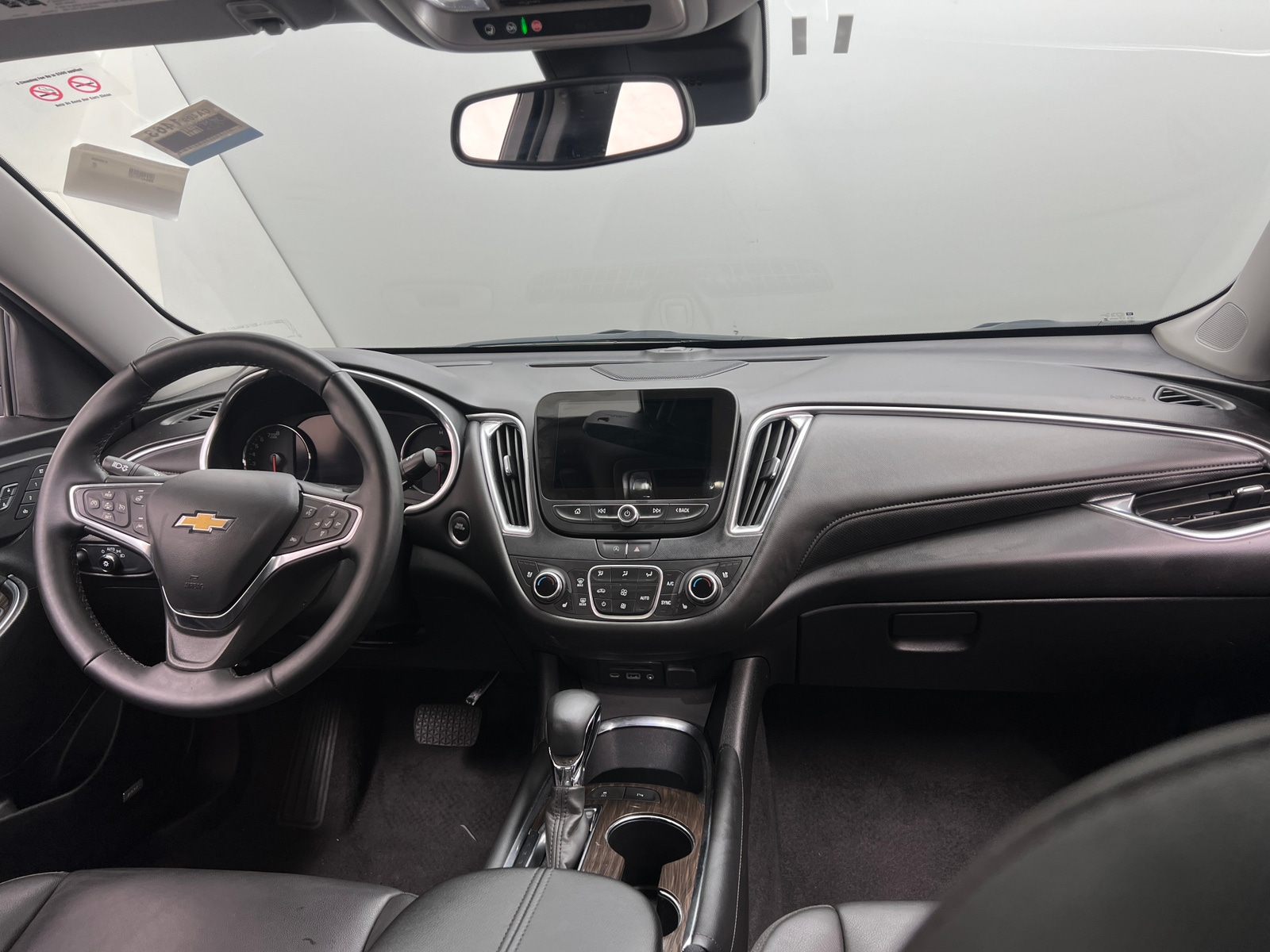 Thumbnail: 2024 Chevrolet Malibu - 2