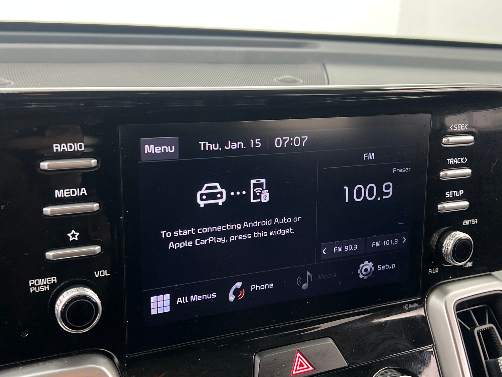 Thumbnail: 2021 Kia Sorento - 4