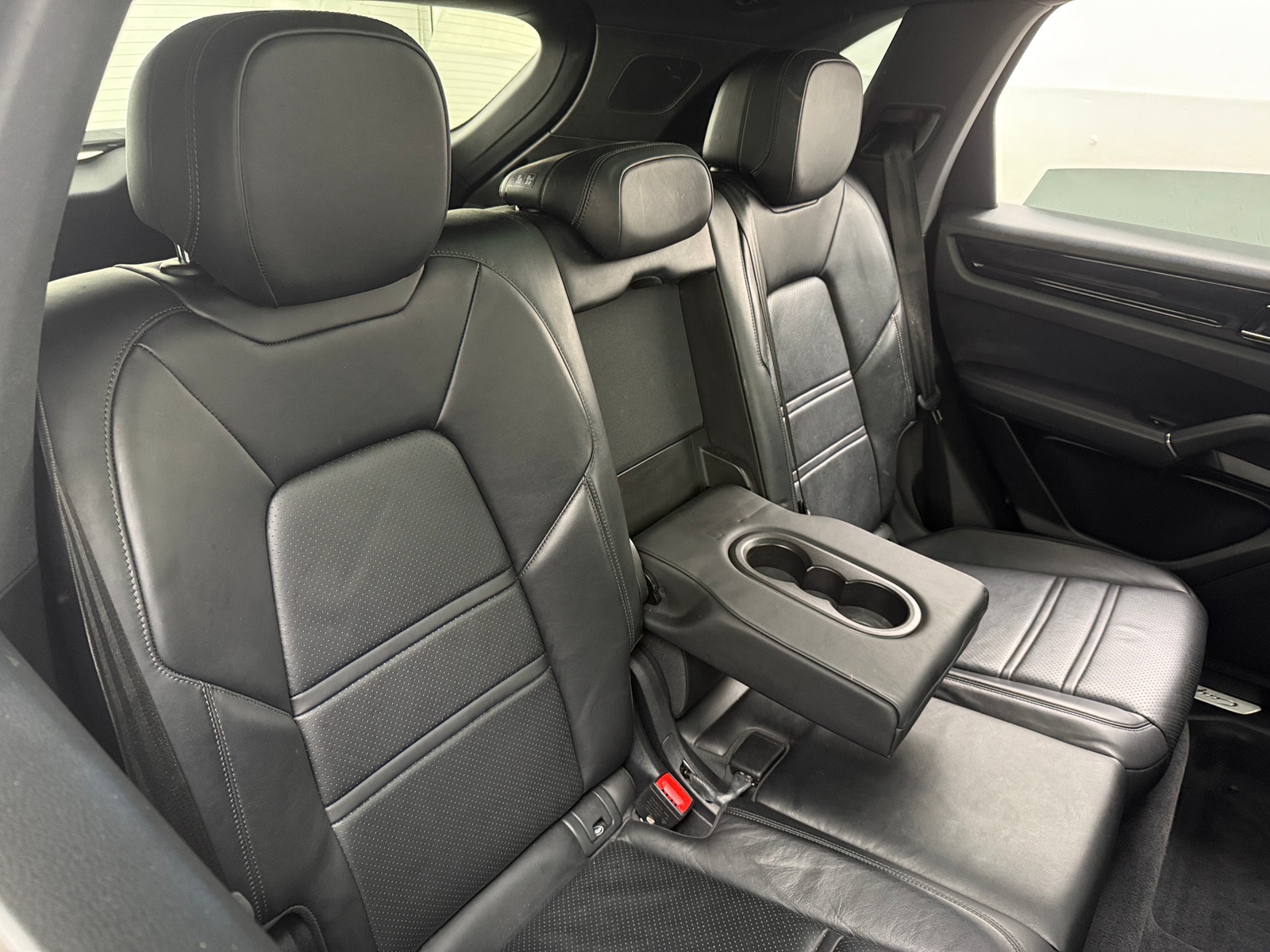 Thumbnail: 2019 Porsche Cayenne - 5