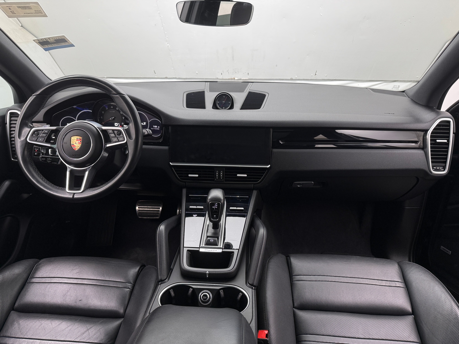 Thumbnail: 2019 Porsche Cayenne - 2