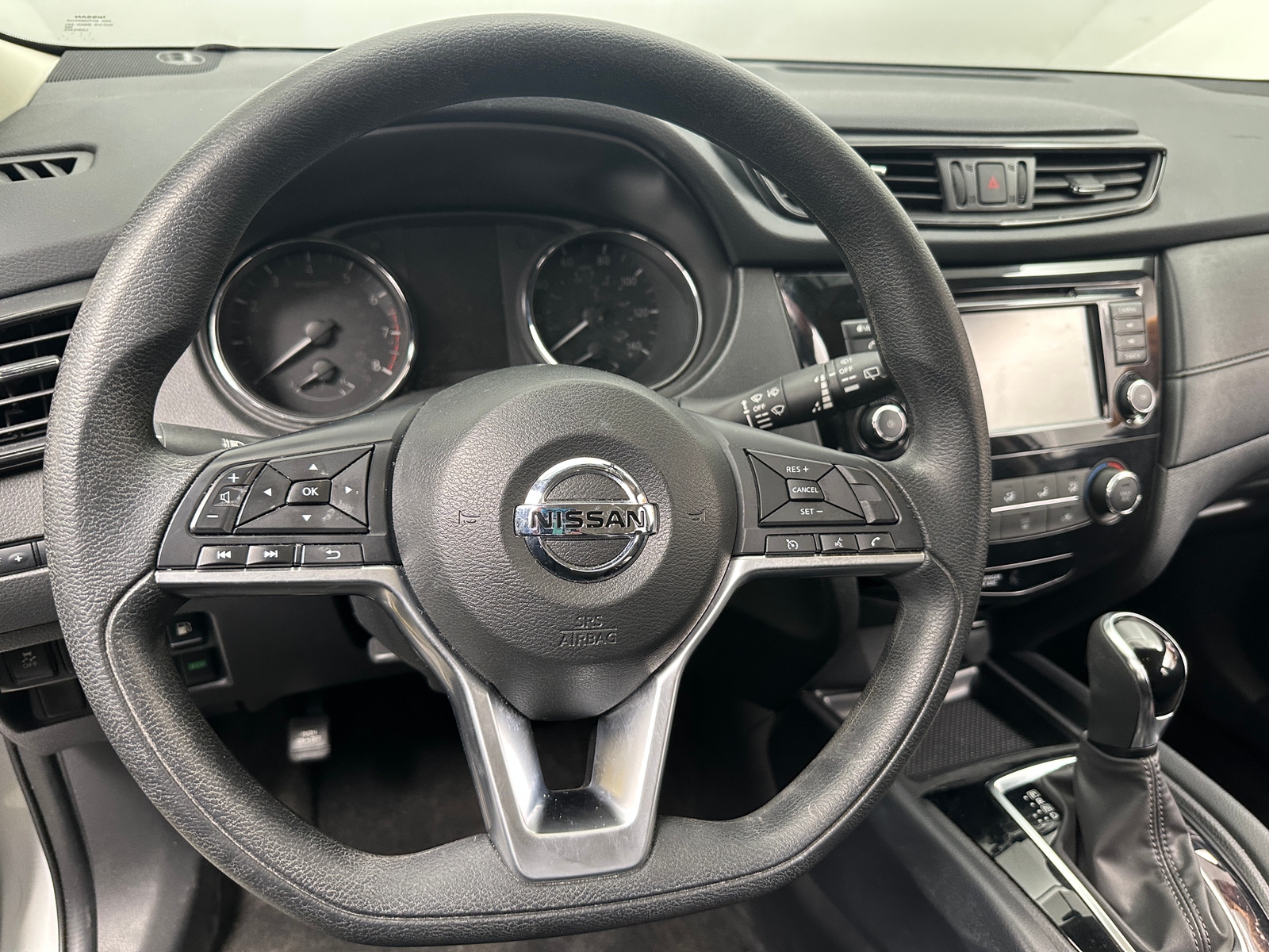 Thumbnail: 2018 Nissan Rogue - 5