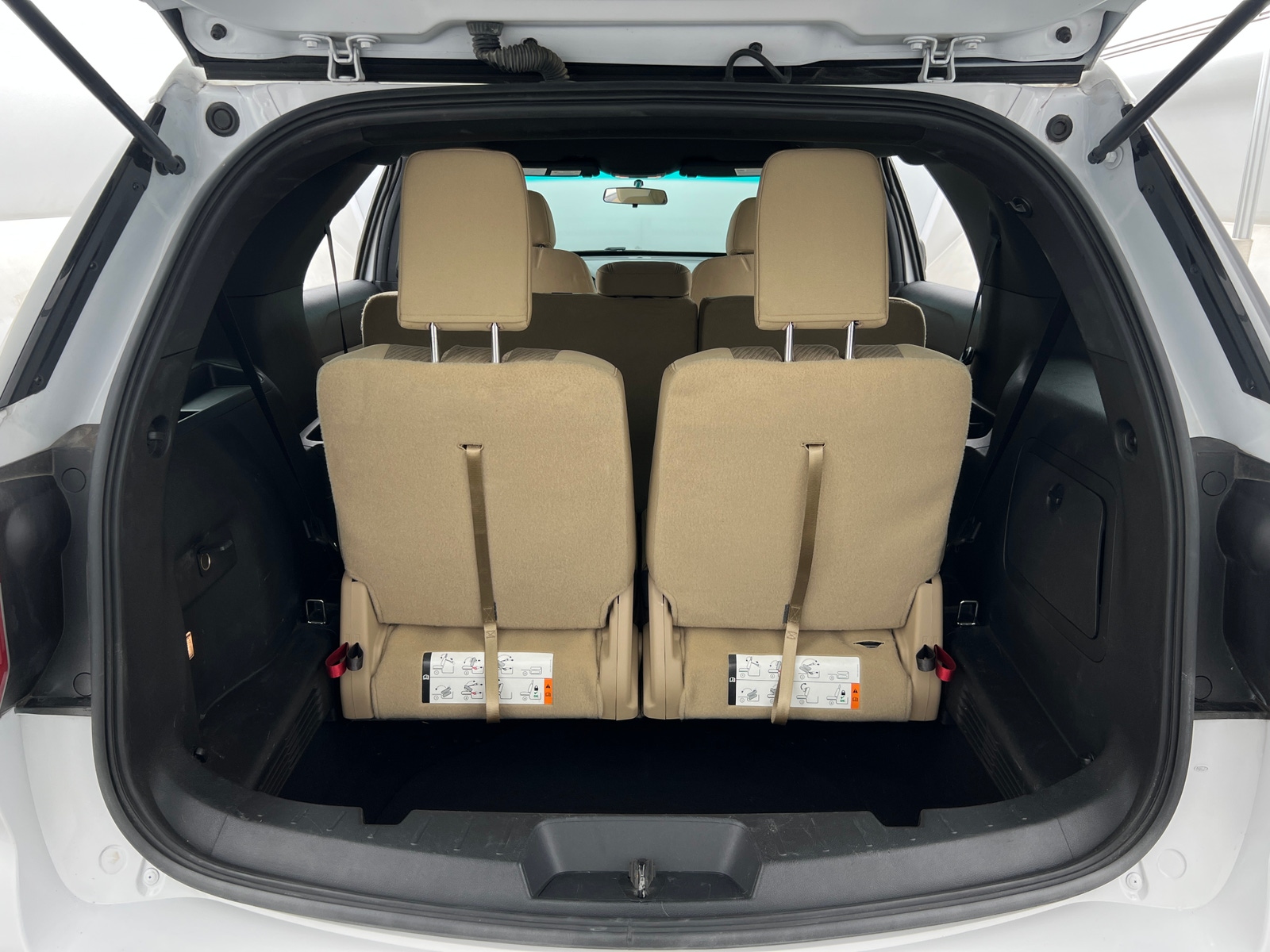 Thumbnail: 2017 Ford Explorer - 7