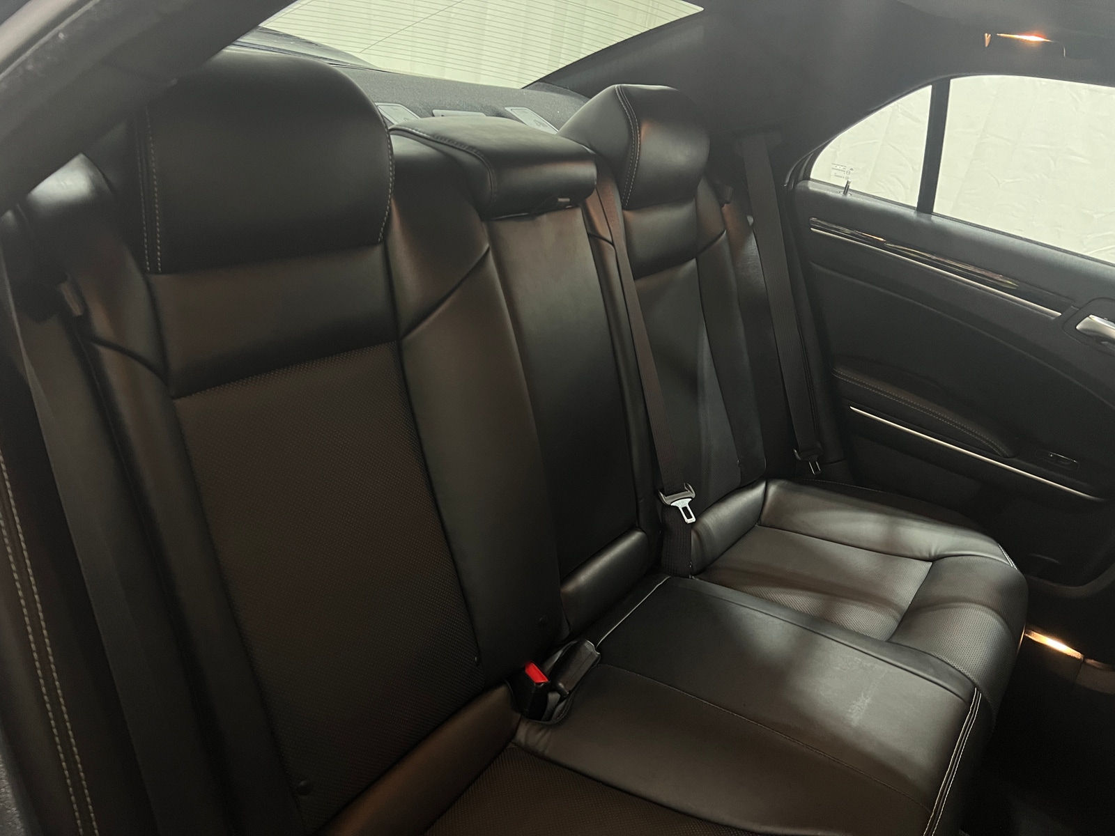 Thumbnail: 2023 Chrysler 300 - 5