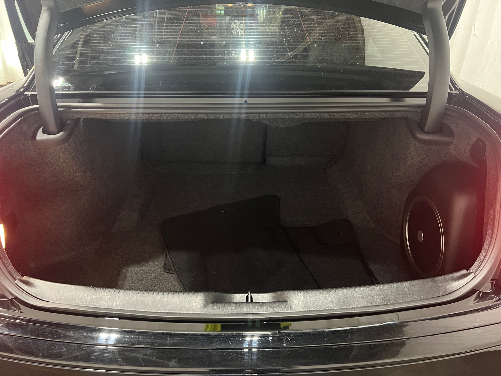 Thumbnail: 2023 Chrysler 300 - 6