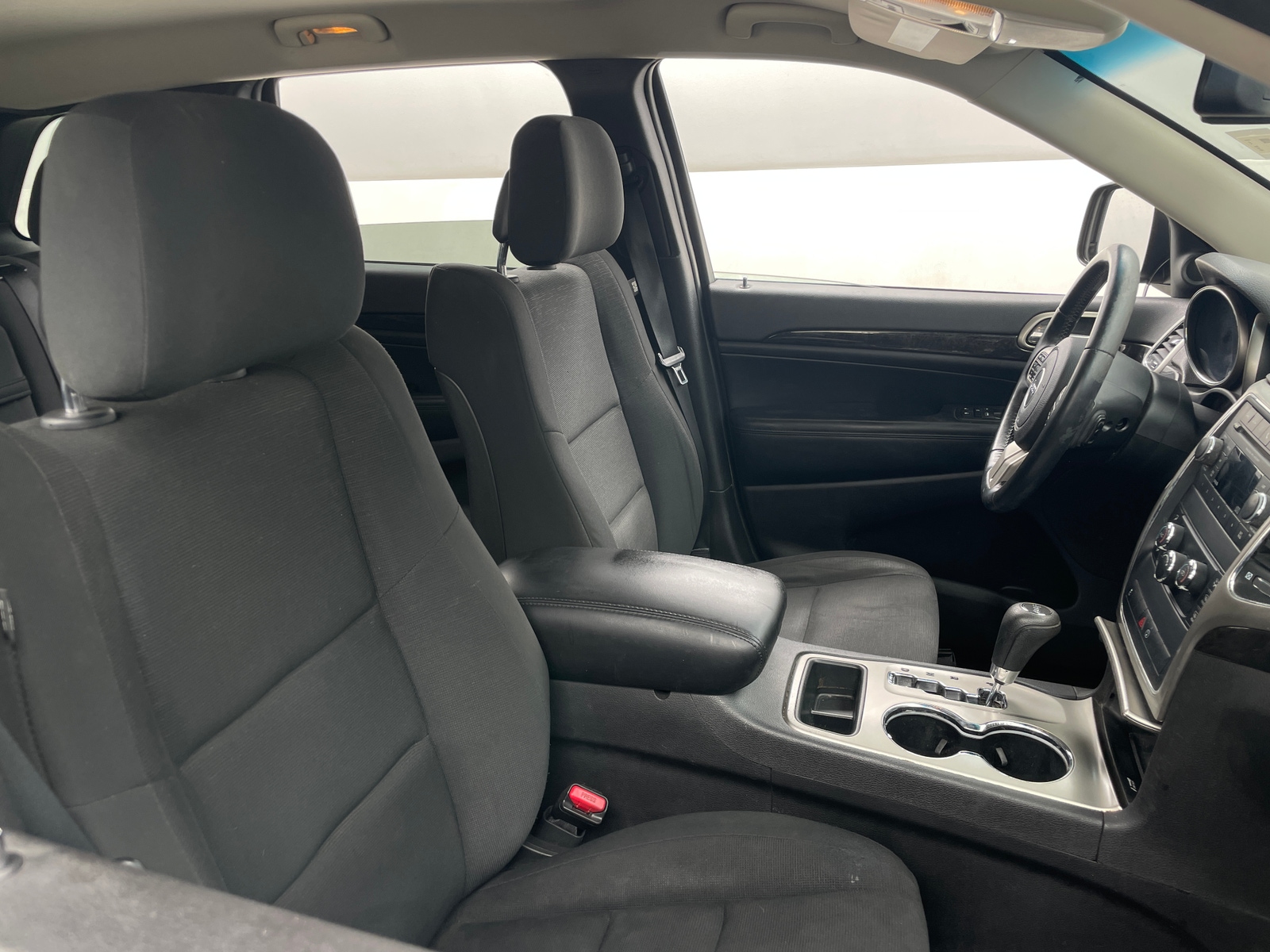 Thumbnail: 2013 Jeep Grand Cherokee - 2