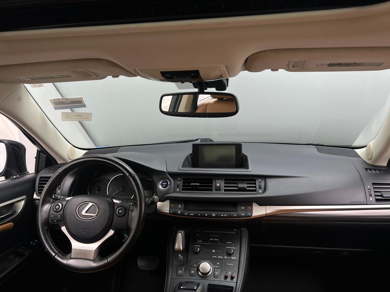 Thumbnail: 2016 Lexus CT - 2