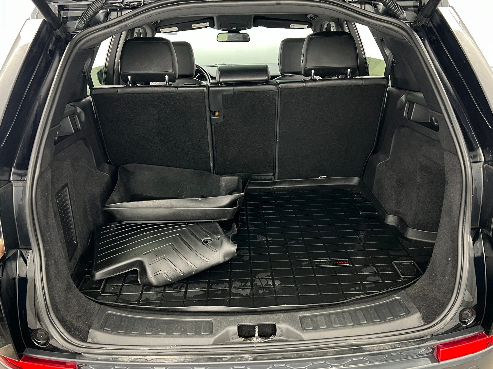 Thumbnail: 2019 Land Rover Discovery Sport - 6