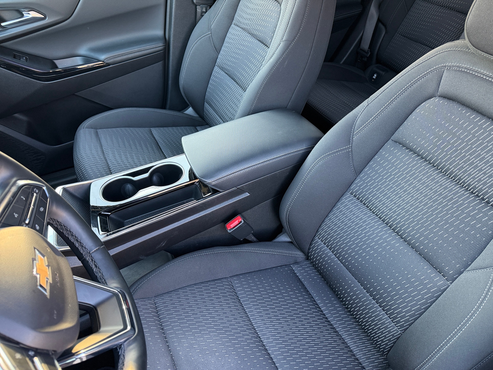 Thumbnail: 2025 Chevrolet Equinox - 2