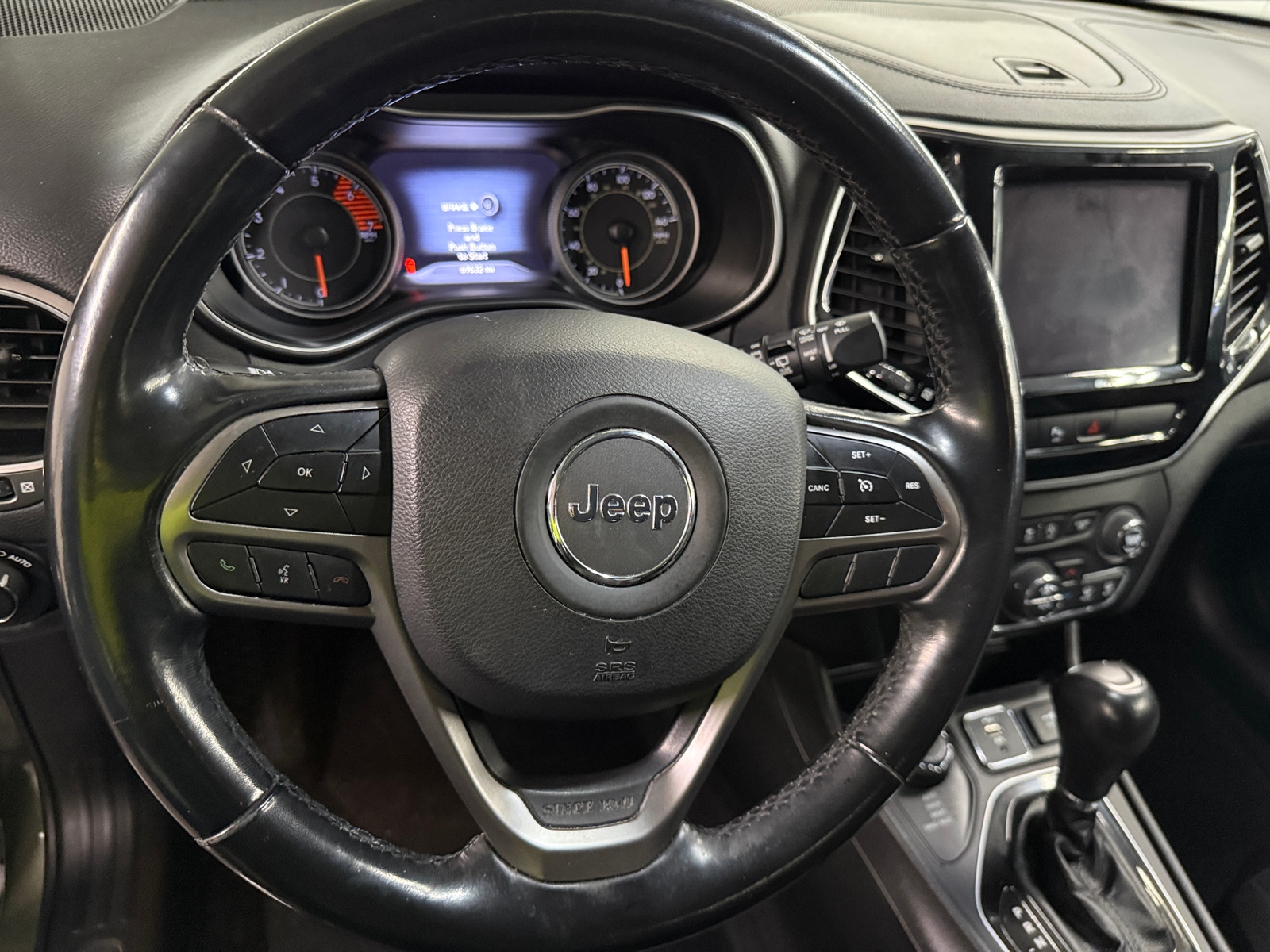 Thumbnail: 2019 Jeep Cherokee - 4