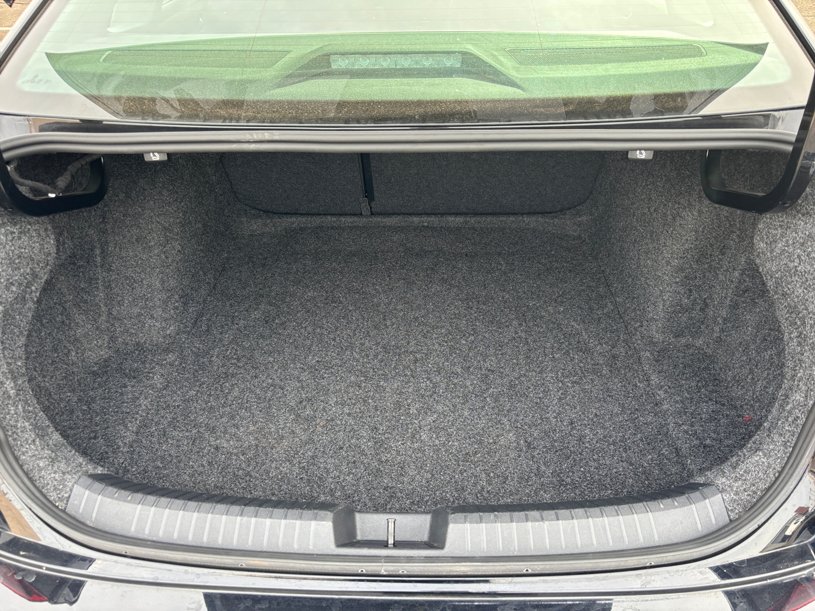 Thumbnail: 2025 Volkswagen Jetta - 6