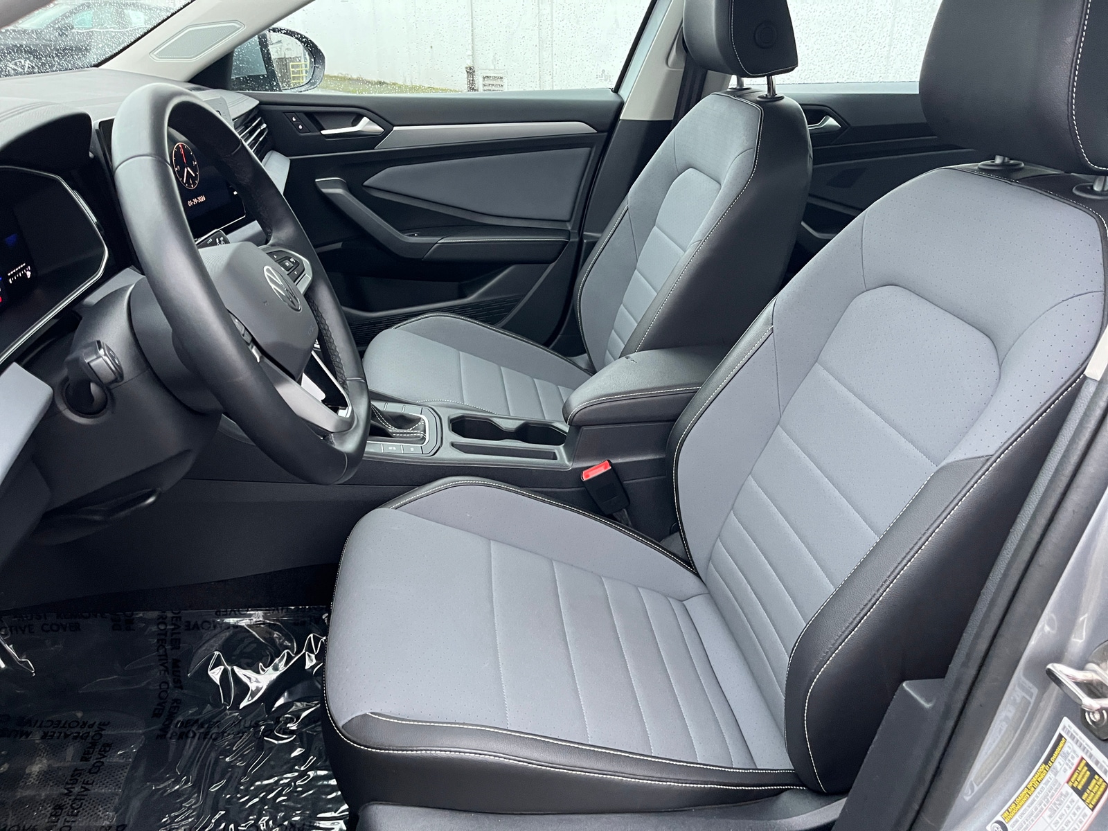 Thumbnail: 2025 Volkswagen Jetta - 2