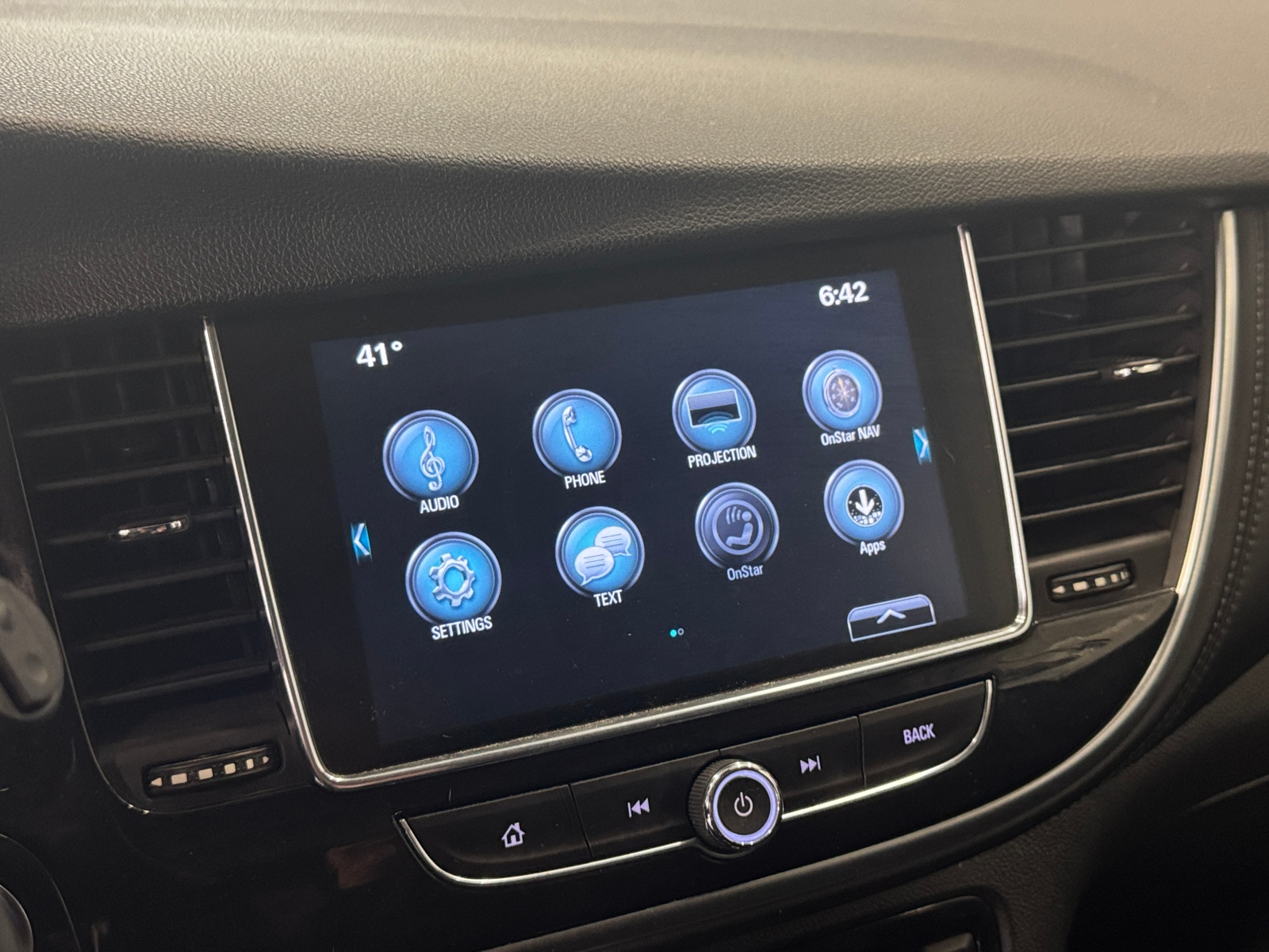 Thumbnail: 2017 Buick Encore - 4