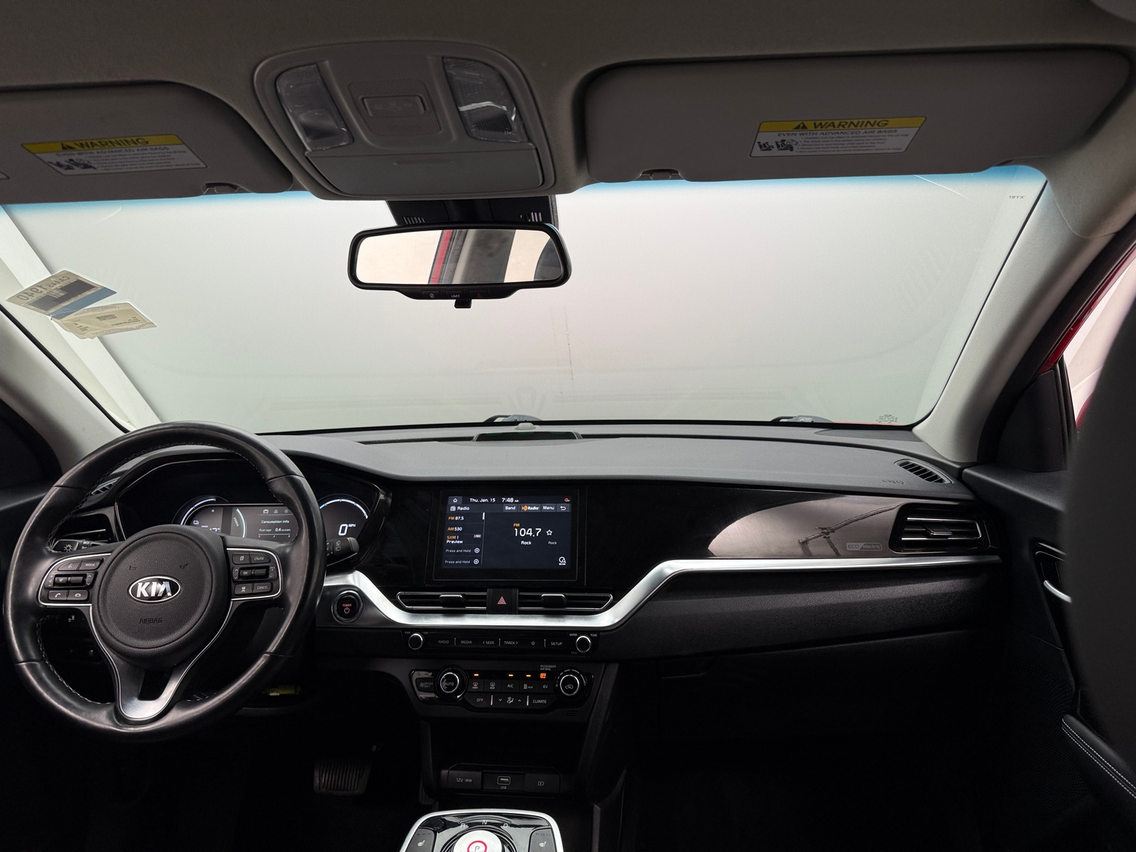 Thumbnail: 2020 Kia Niro - 3