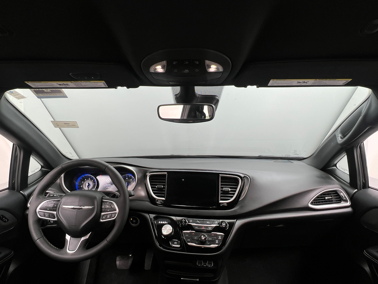 Thumbnail: 2025 Chrysler Pacifica - 2