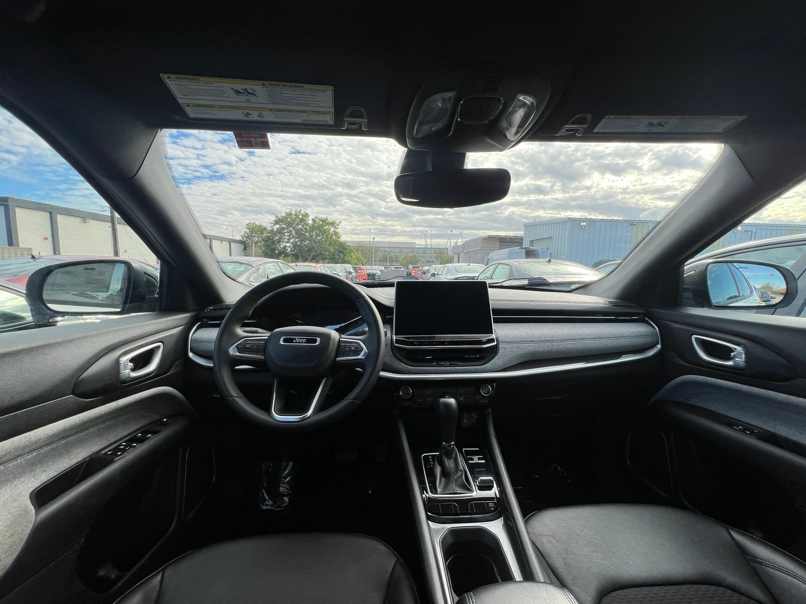 Thumbnail: 2023 Jeep Compass - 3