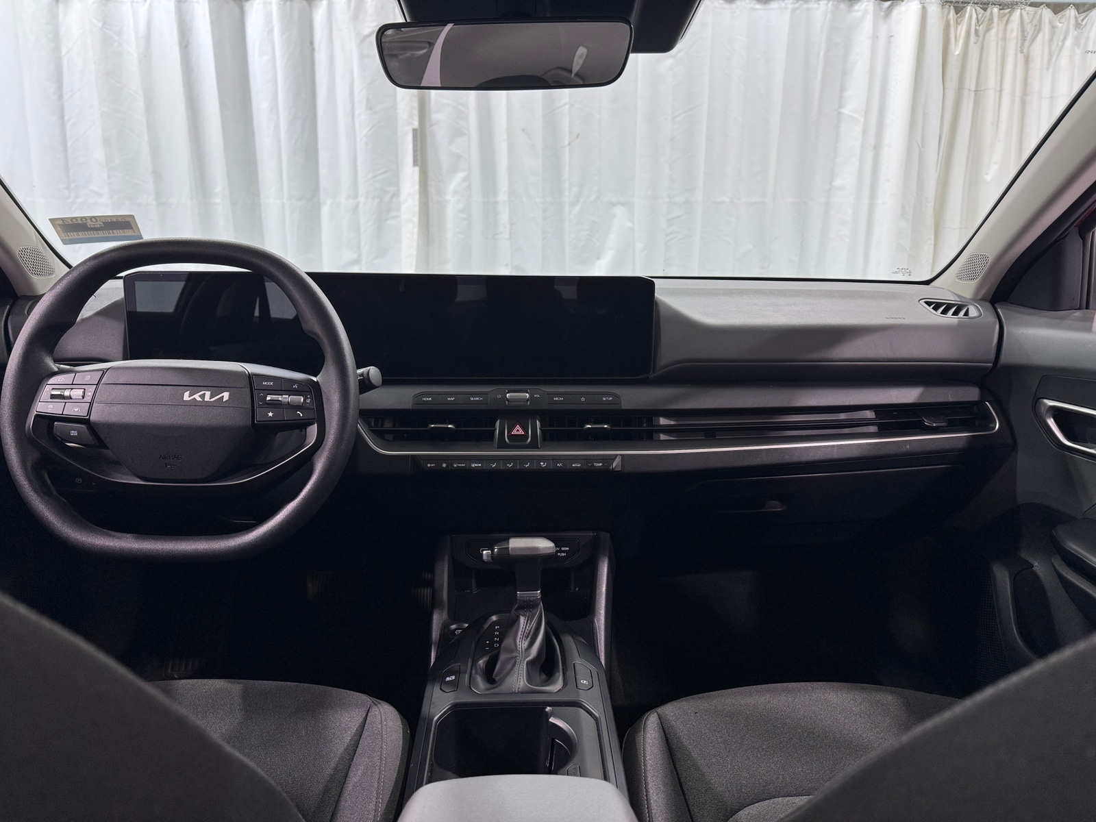 Thumbnail: 2025 Kia K4 - 3