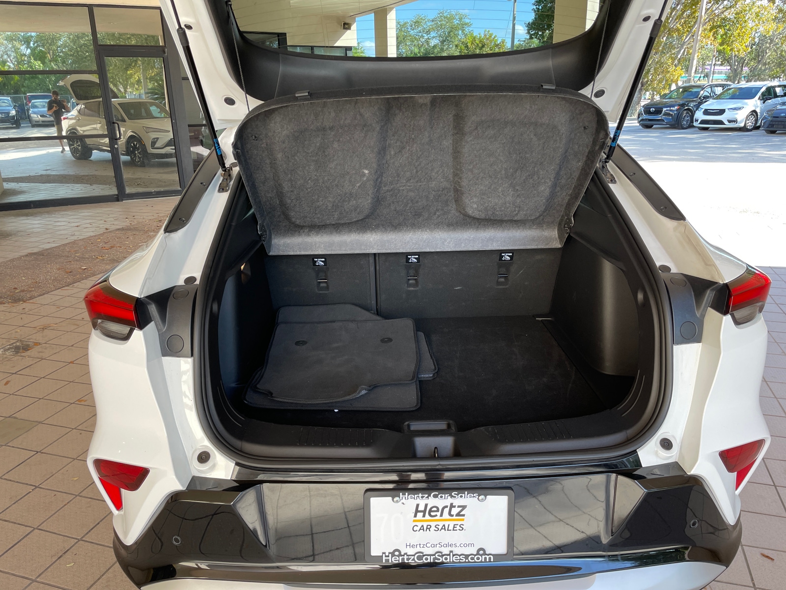 Thumbnail: 2025 Buick Envista - 4