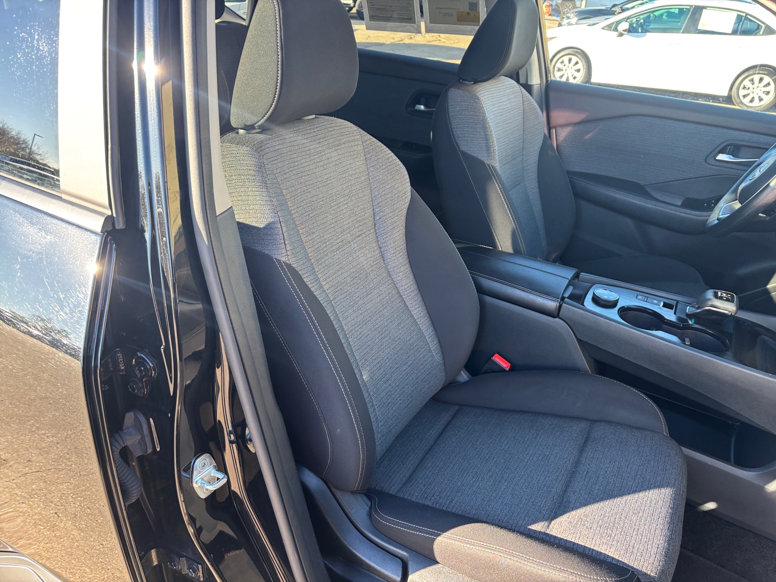 Thumbnail: 2023 Nissan Rogue - 2