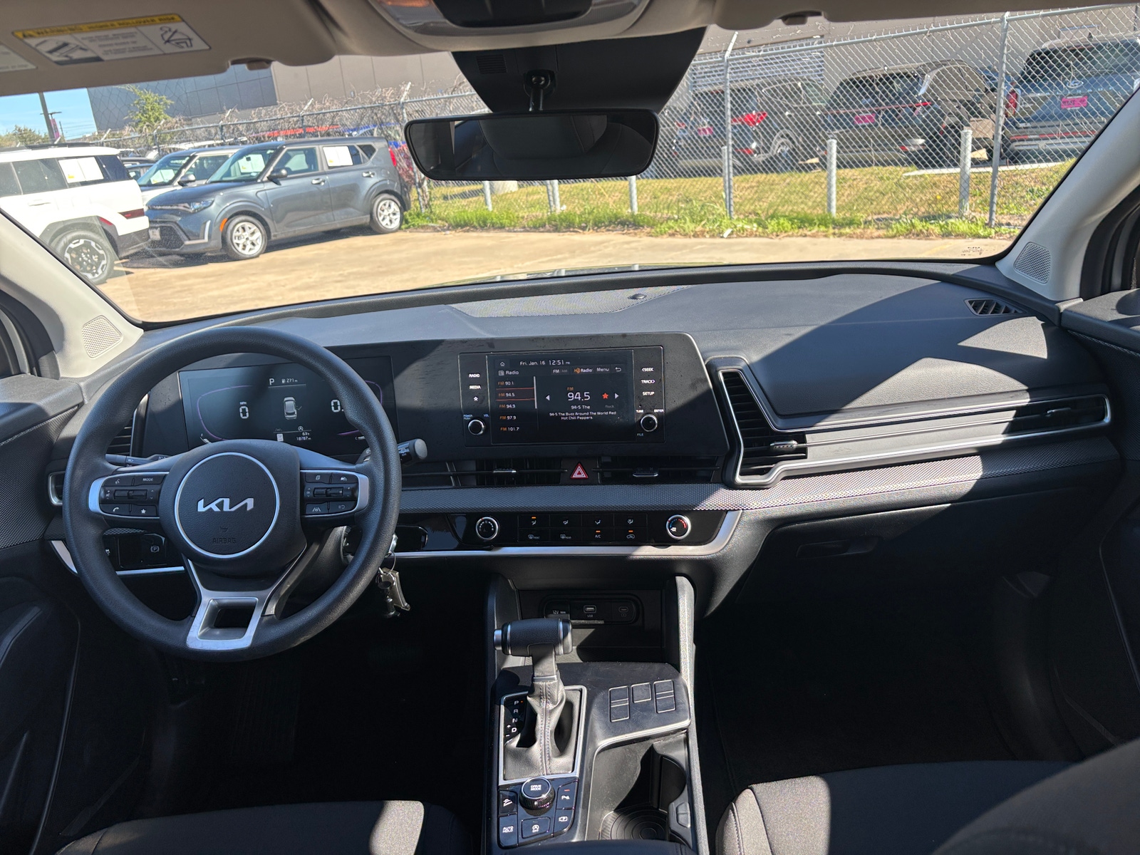 Thumbnail: 2025 Kia Sportage - 3