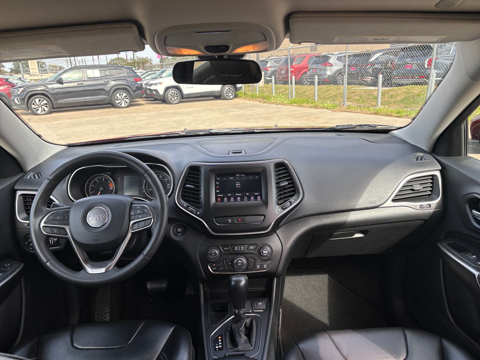 Thumbnail: 2020 Jeep Cherokee - 3