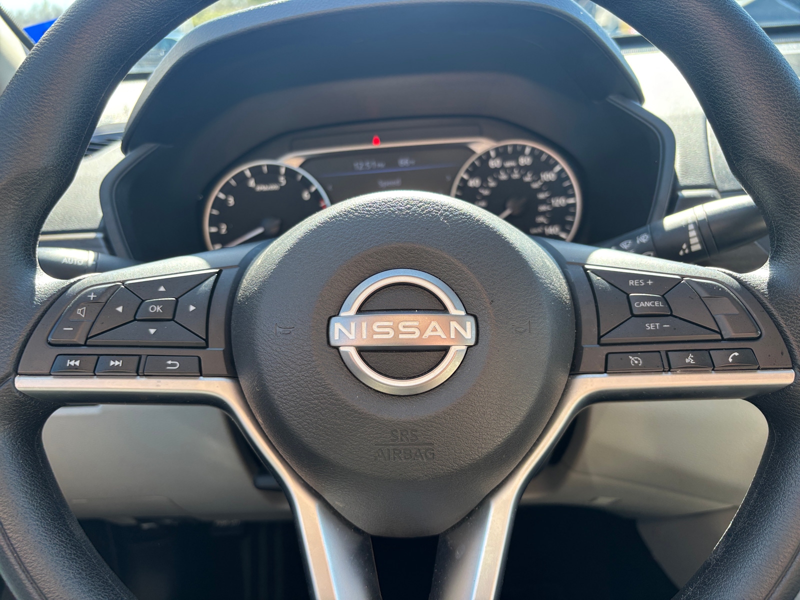 Thumbnail: 2025 Nissan Altima - 5